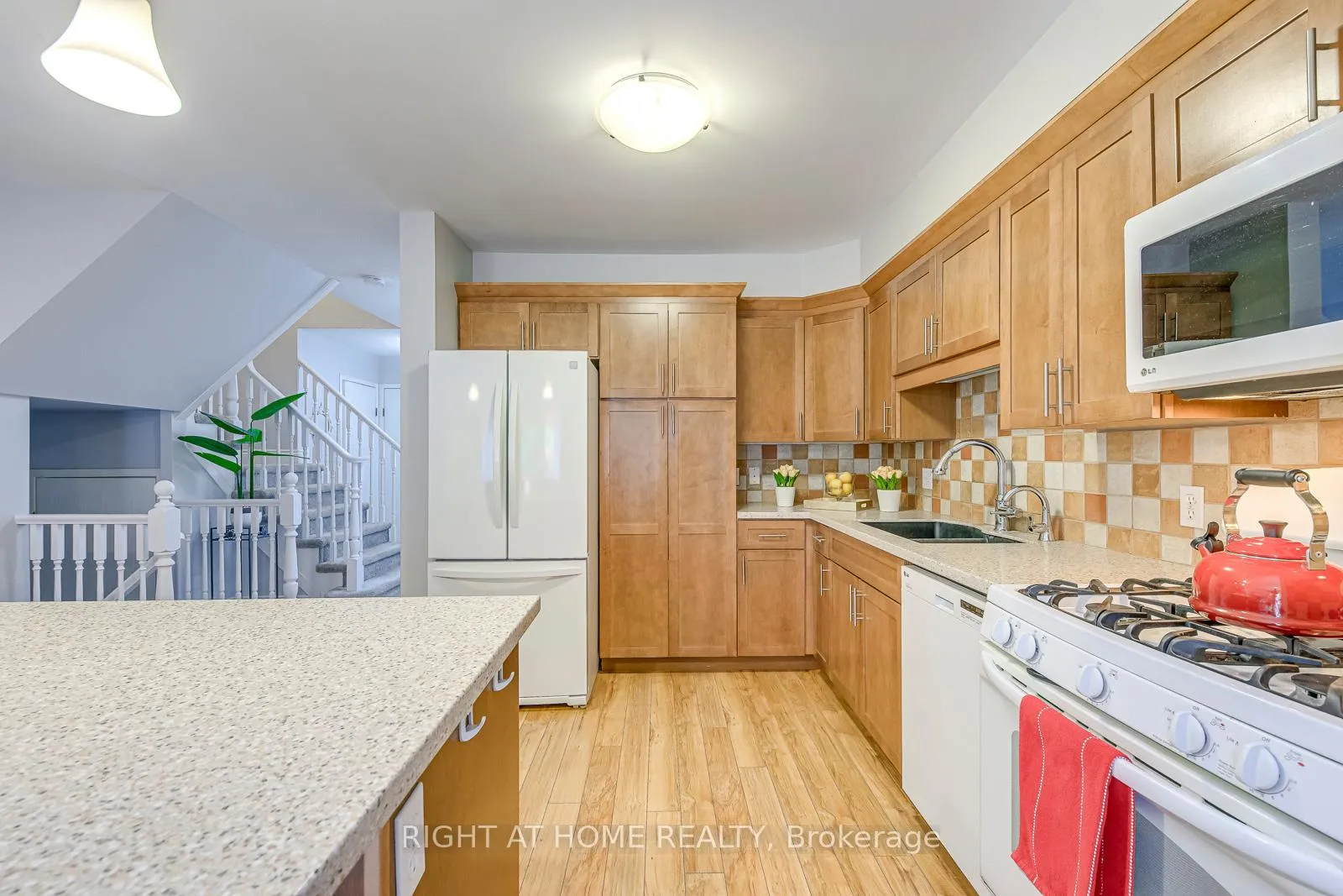 Photo 7 of 457 Laurel Gate Drive, Waterloo — HOMEH