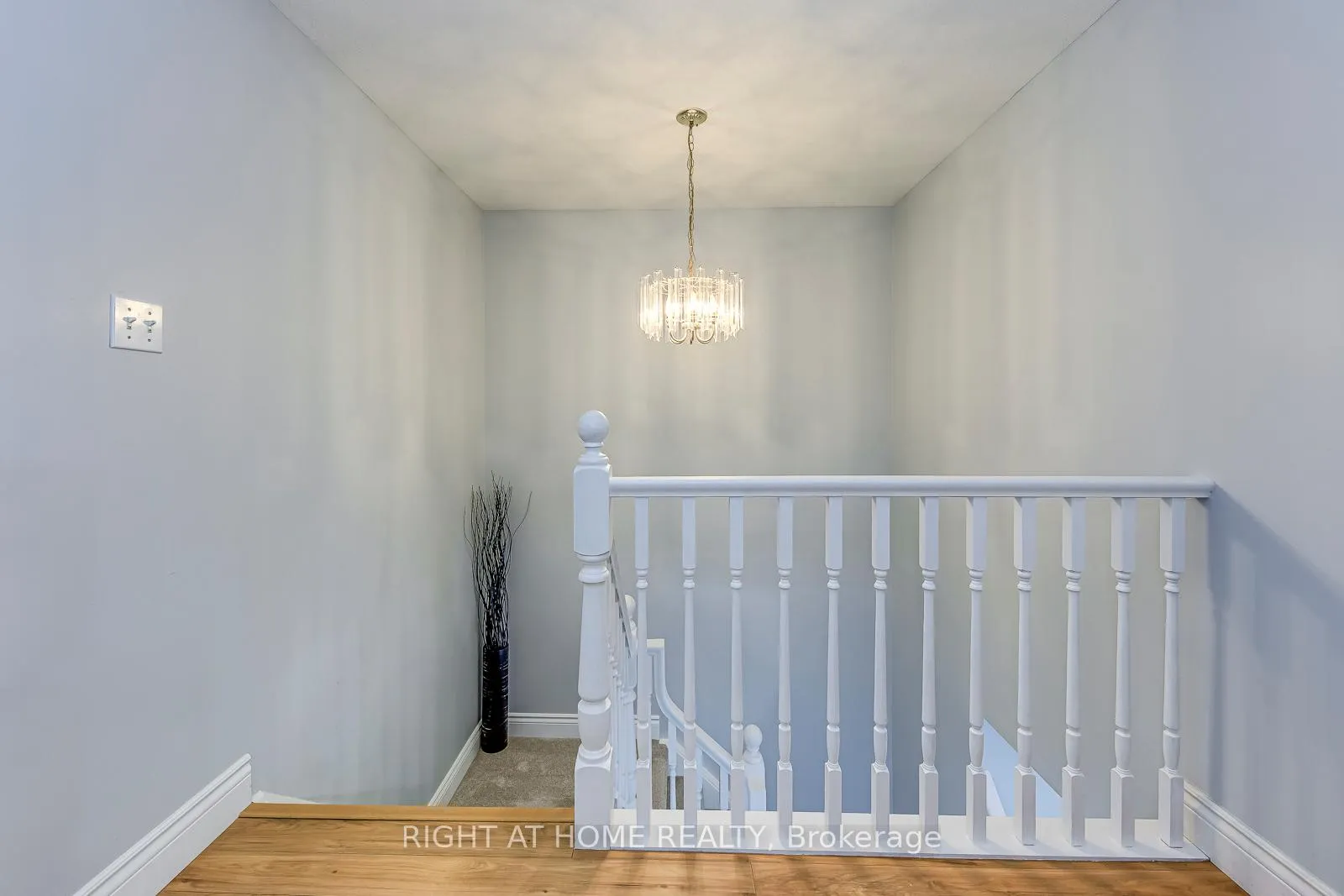 Photo 22 of 457 Laurel Gate Drive, Waterloo — HOMEH