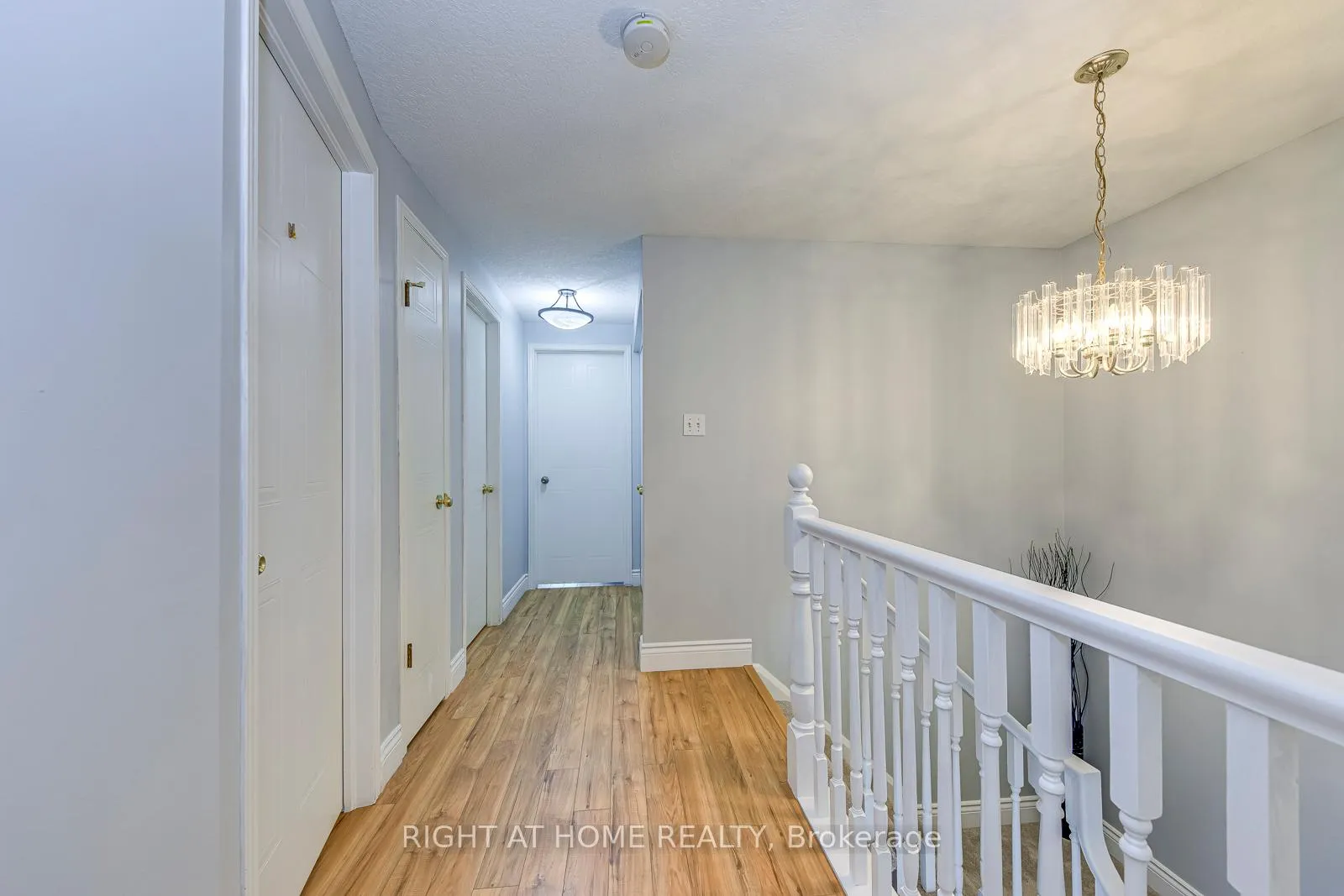 Photo 23 of 457 Laurel Gate Drive, Waterloo — HOMEH