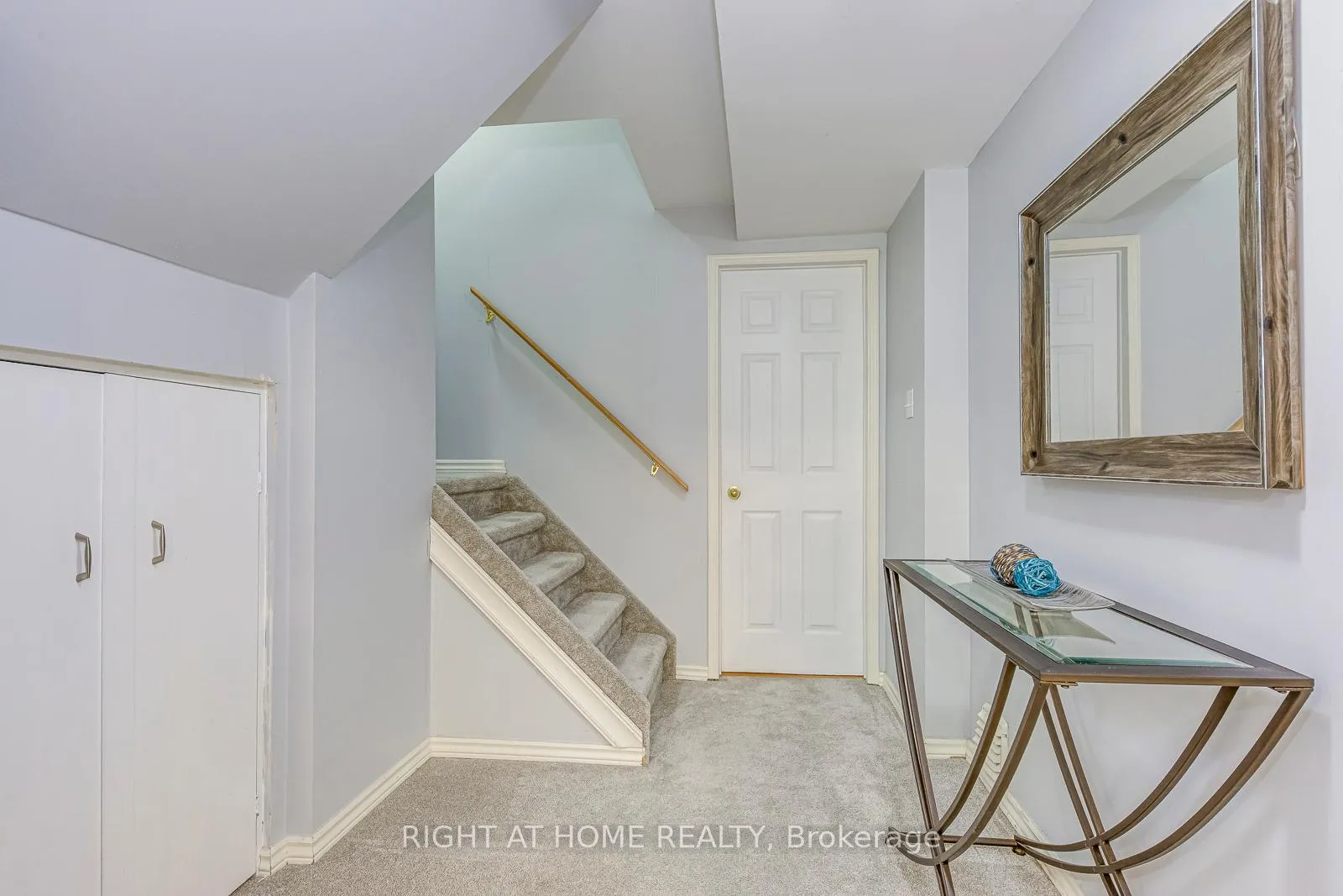 Photo 35 of 457 Laurel Gate Drive, Waterloo — HOMEH
