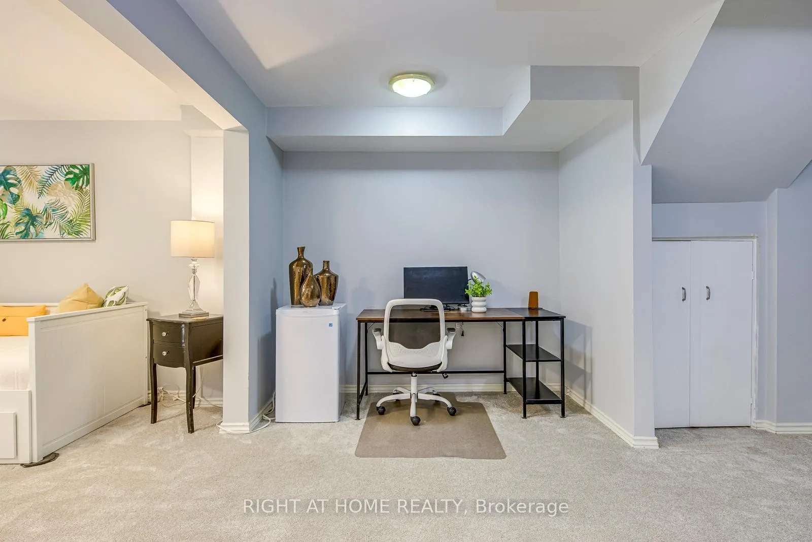 Photo 37 of 457 Laurel Gate Drive, Waterloo — HOMEH