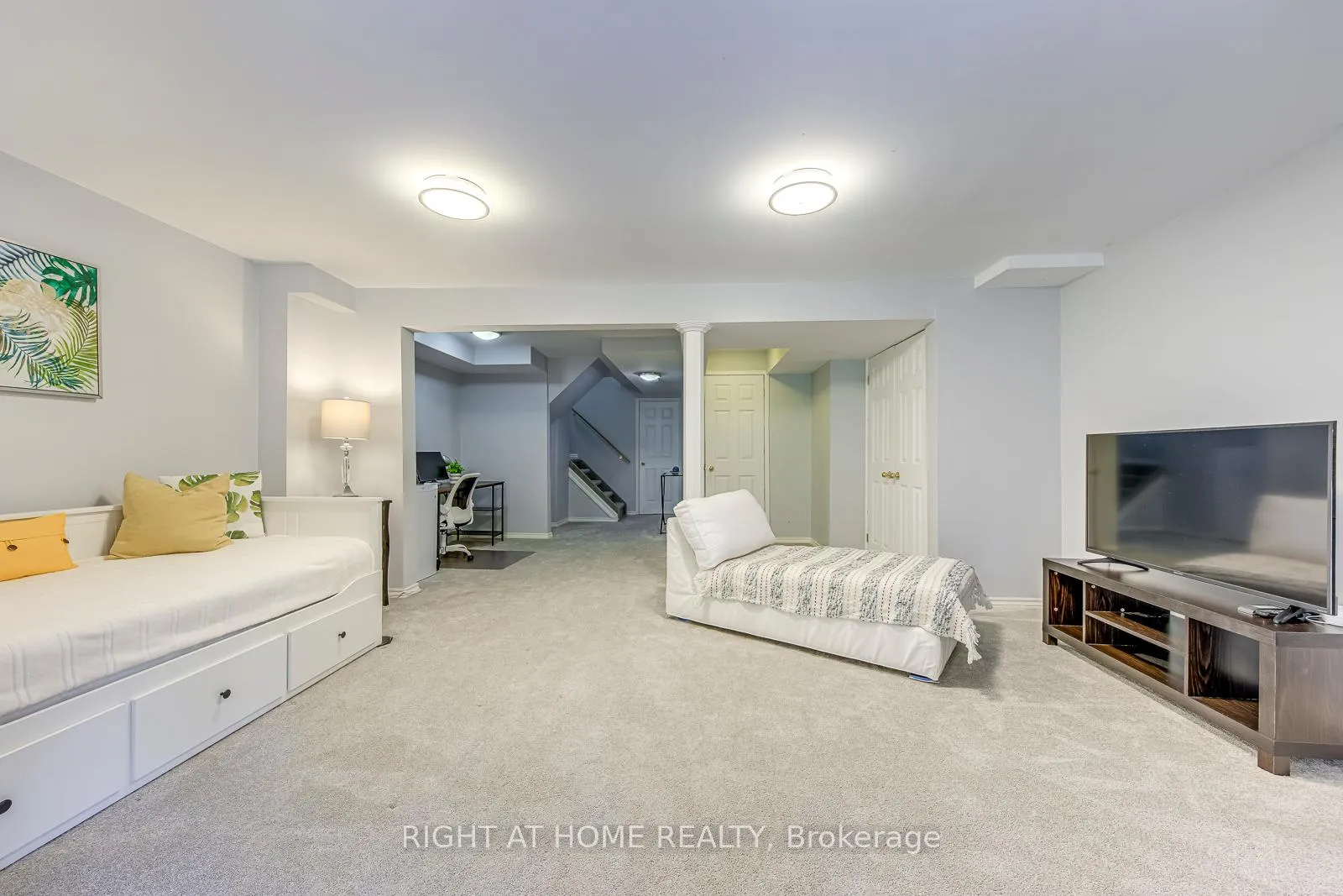 Photo 41 of 457 Laurel Gate Drive, Waterloo — HOMEH