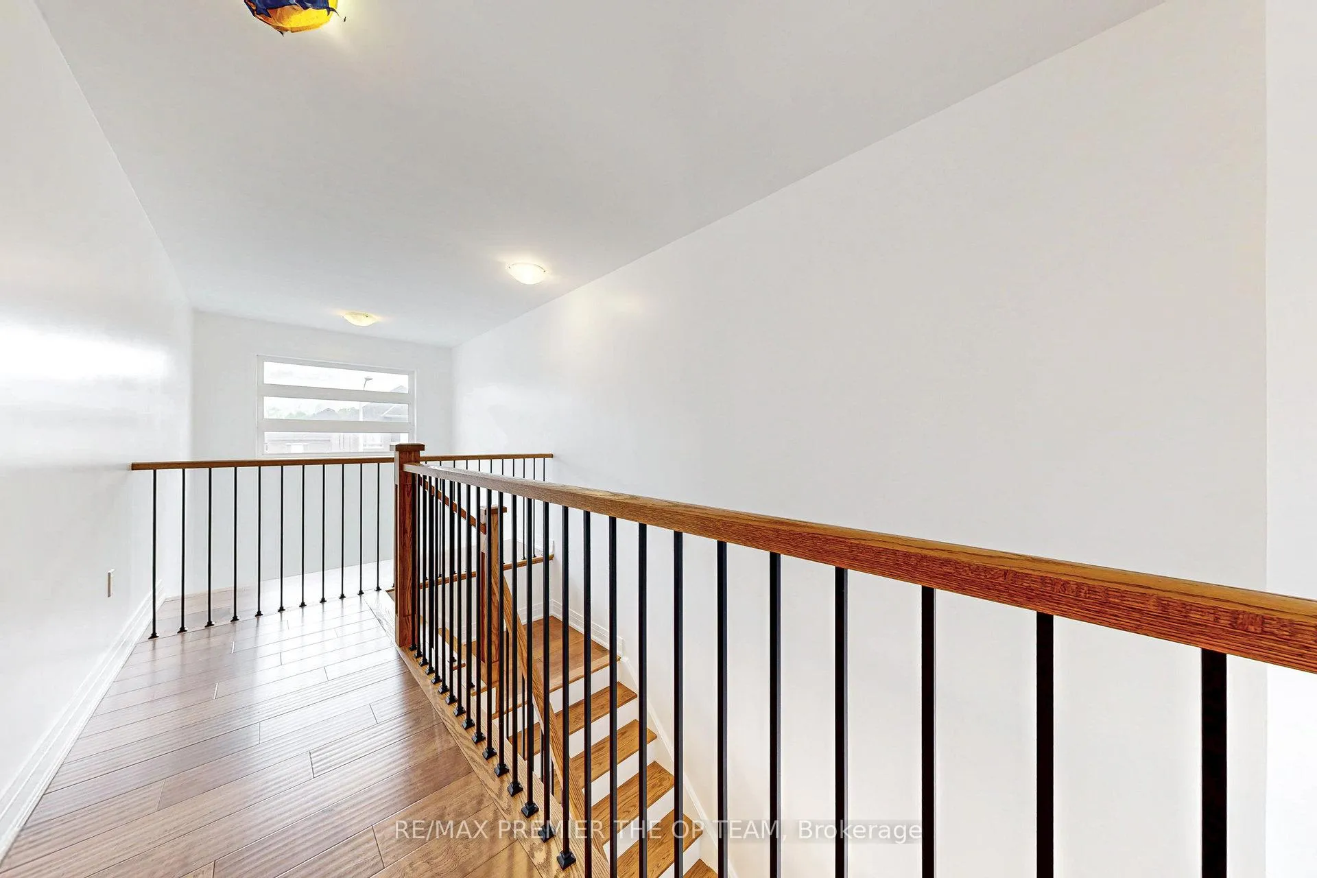 Photo 25 of 199 Franklin Trail, Barrie, Holly — HOMEH