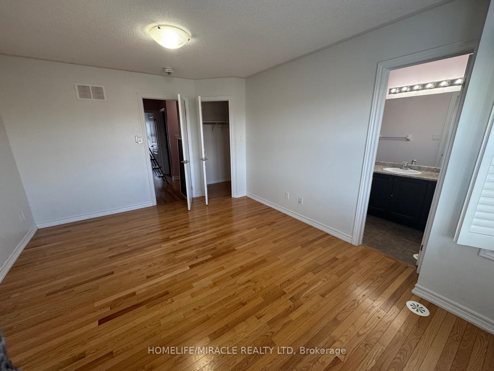 Photo 11 of Unit 88, 88 Aspen Hills Road, Brampton, Credit Valley — HOMEH