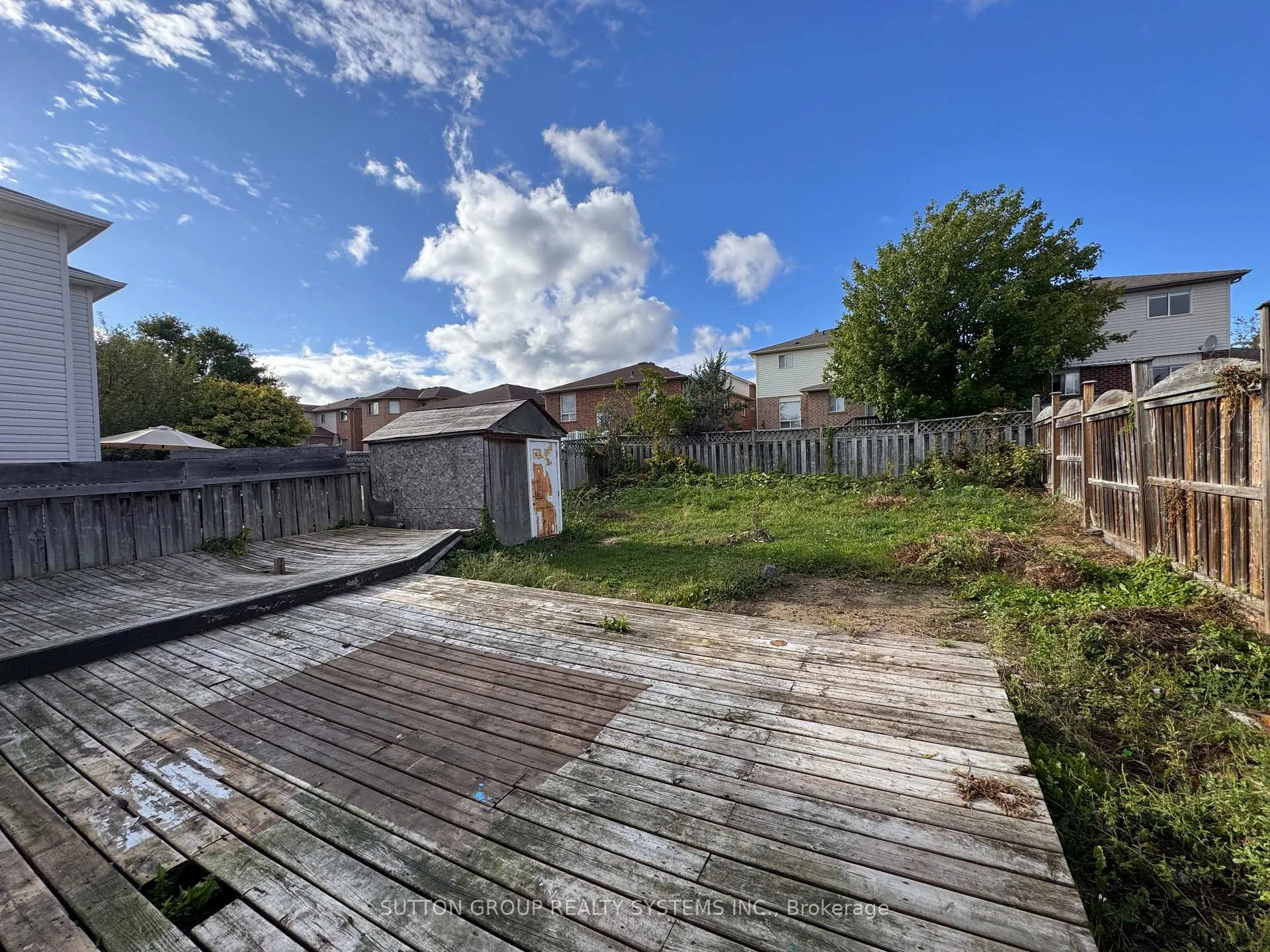 Photo 20 of 53 Hersey Crescent, Barrie, 400 West — HOMEH