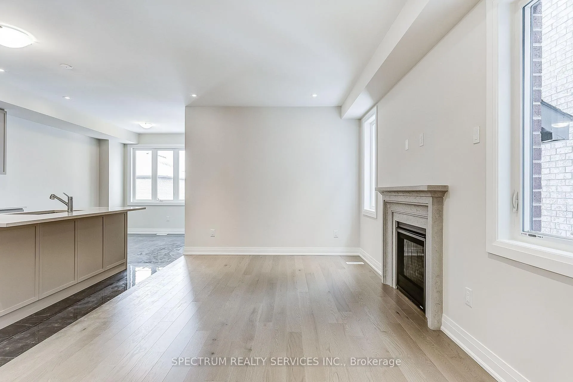 Photo 11 of 37 John Rolph Street, Markham, Cornell — HOMEH