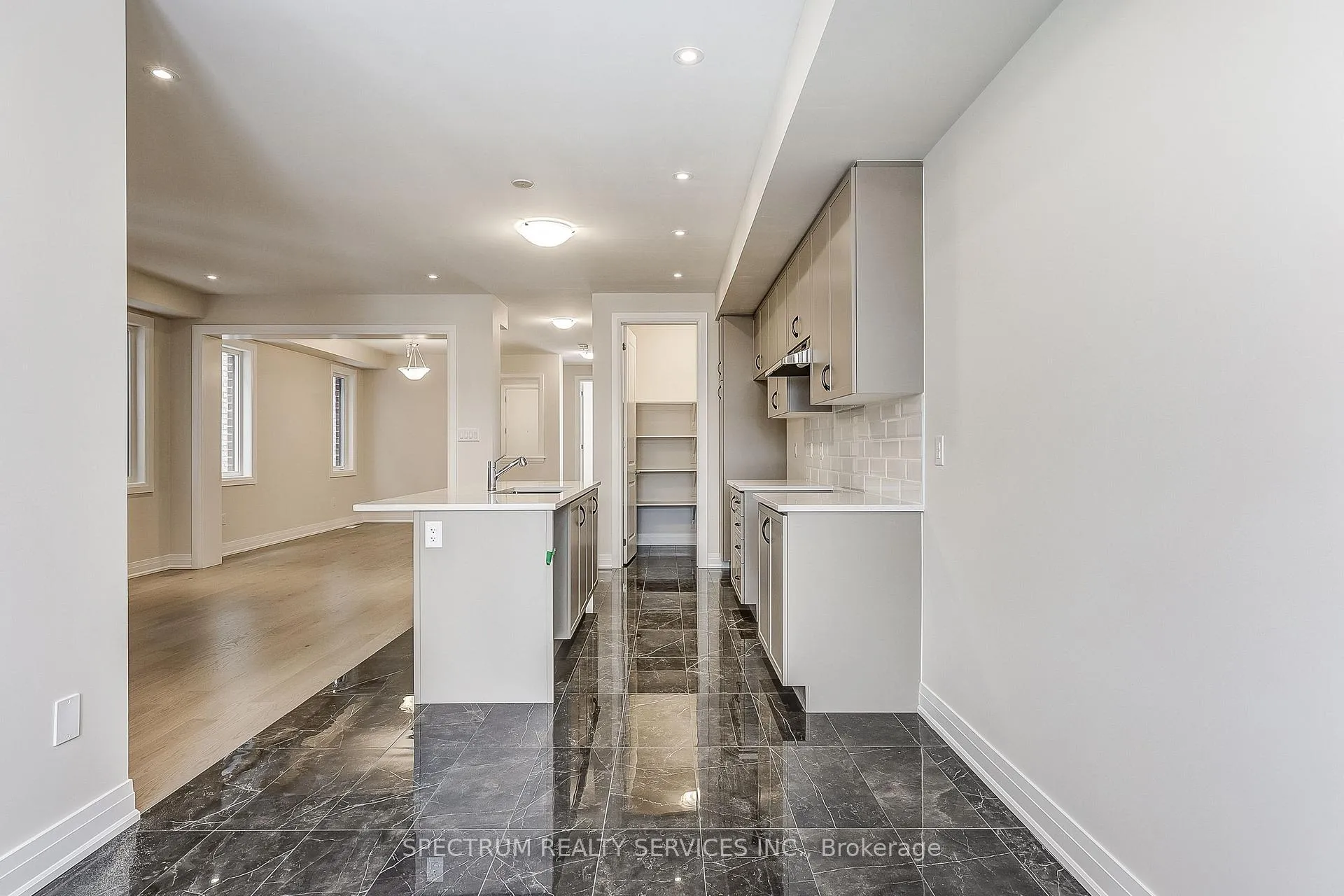 Photo 20 of 37 John Rolph Street, Markham, Cornell — HOMEH
