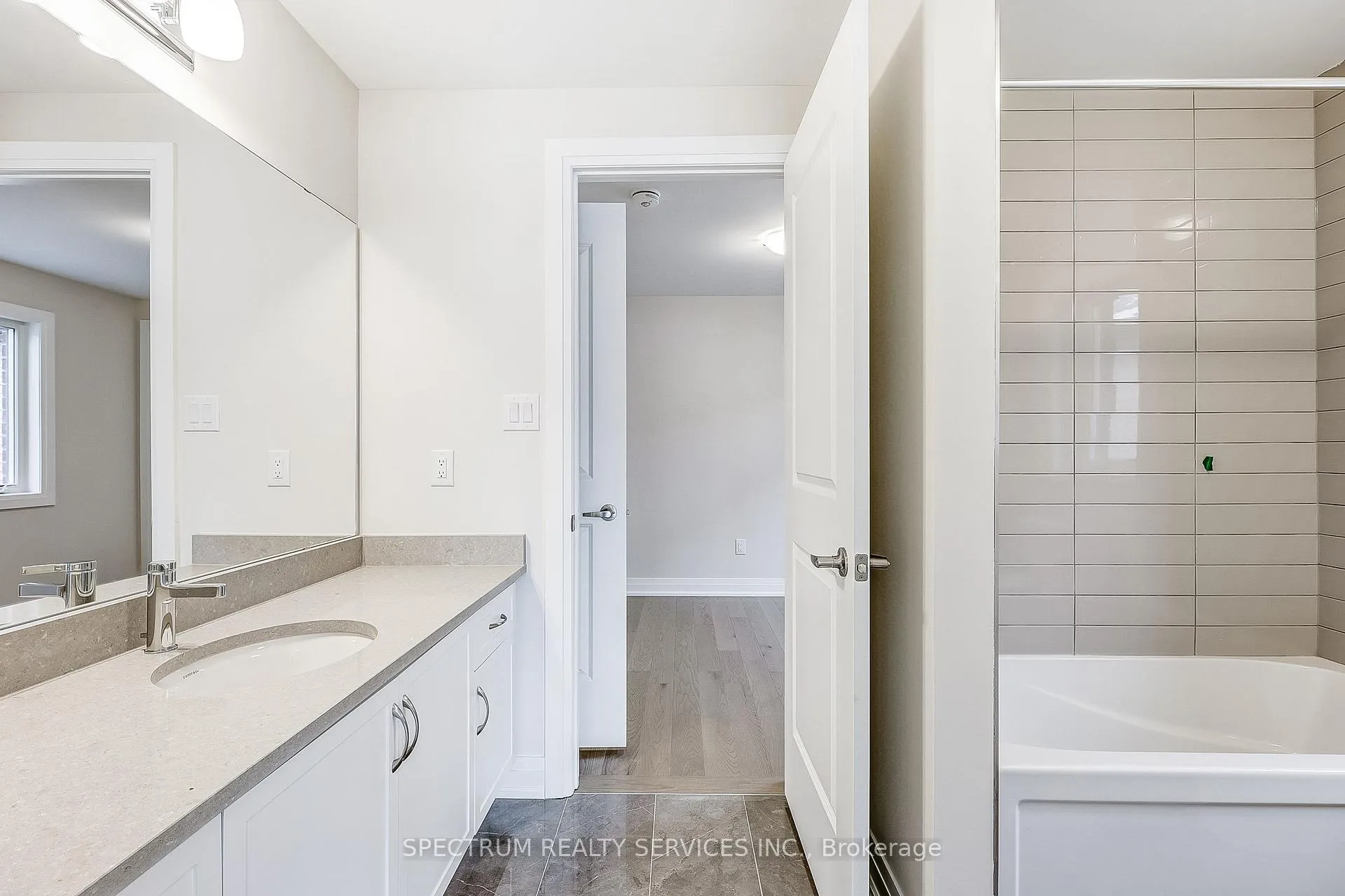 Photo 28 of 37 John Rolph Street, Markham, Cornell — HOMEH
