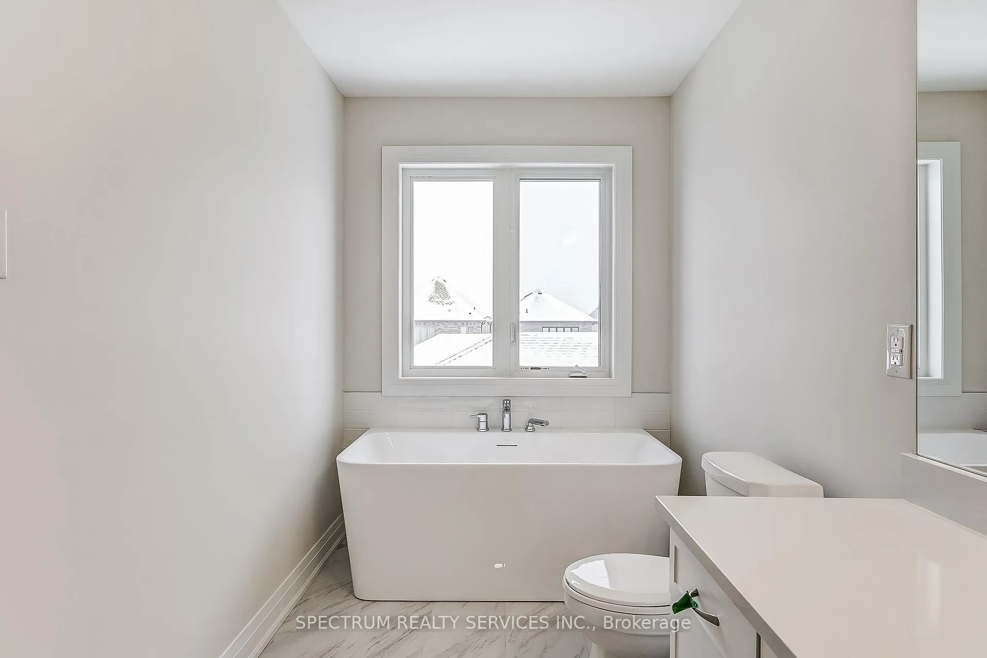 Photo 38 of 37 John Rolph Street, Markham, Cornell — HOMEH