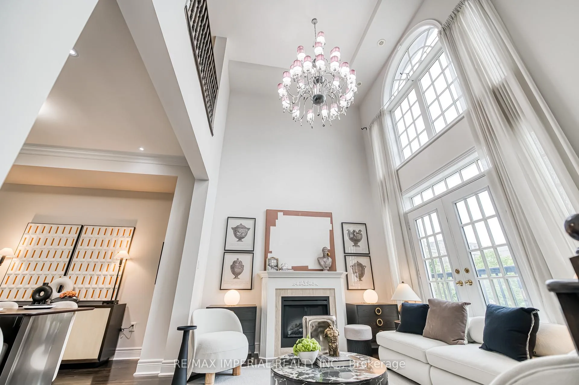Photo 1 of 21 Mackenzie'S Stand Avenue, Markham, Unionville — HOMEH