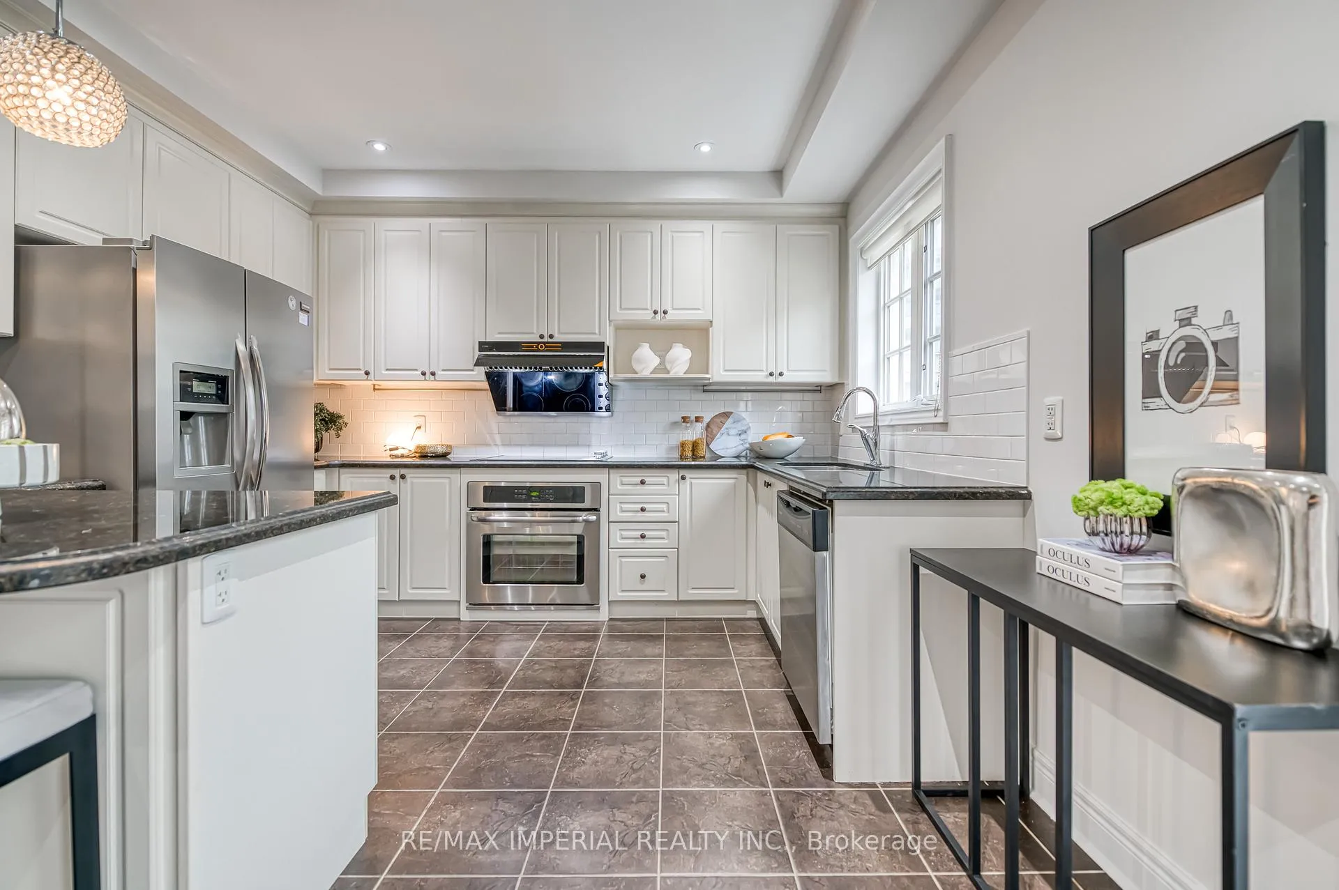 Photo 5 of 21 Mackenzie'S Stand Avenue, Markham, Unionville — HOMEH