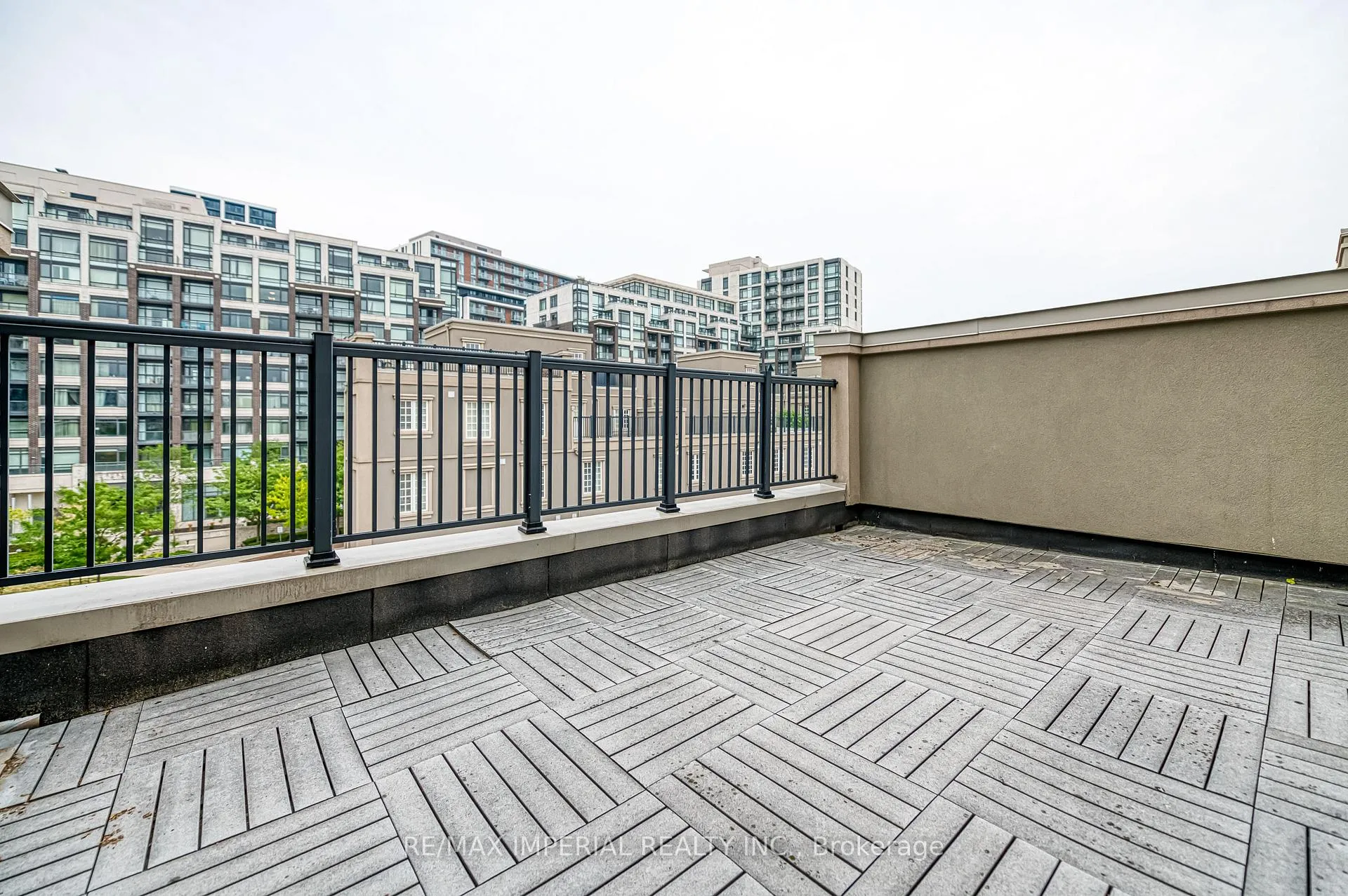 Photo 15 of 21 Mackenzie'S Stand Avenue, Markham, Unionville — HOMEH