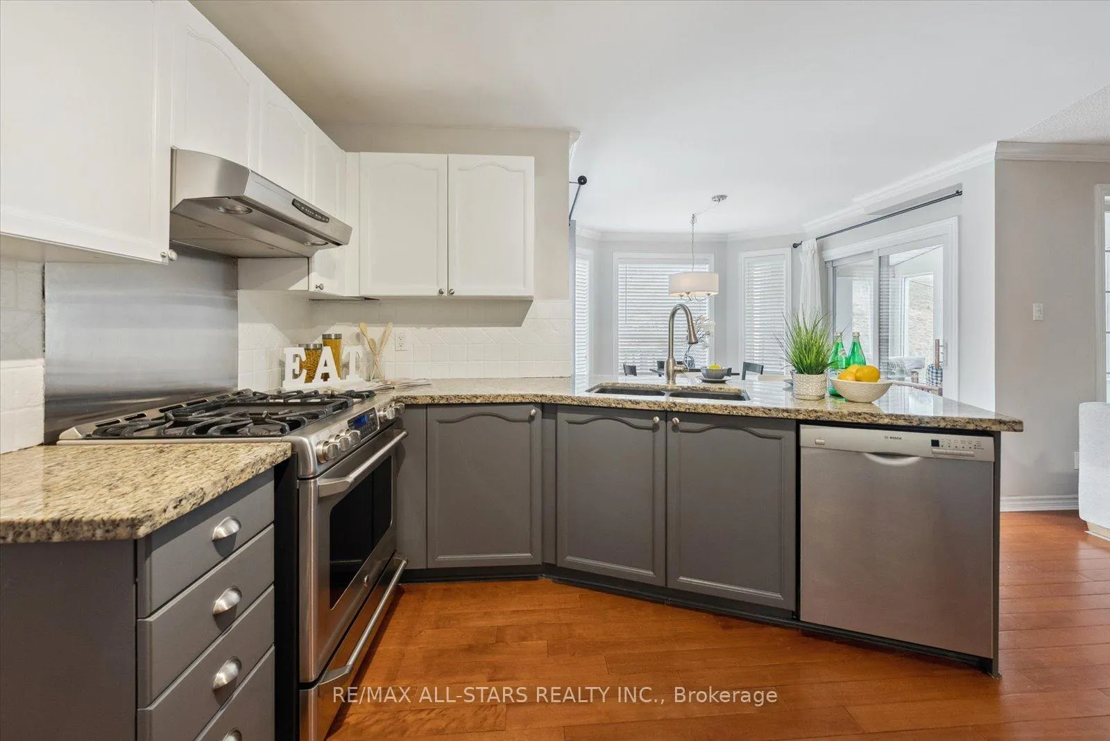 Photo 14 of 20 Mcfadden Drive, Springwater, Hillsdale — HOMEH