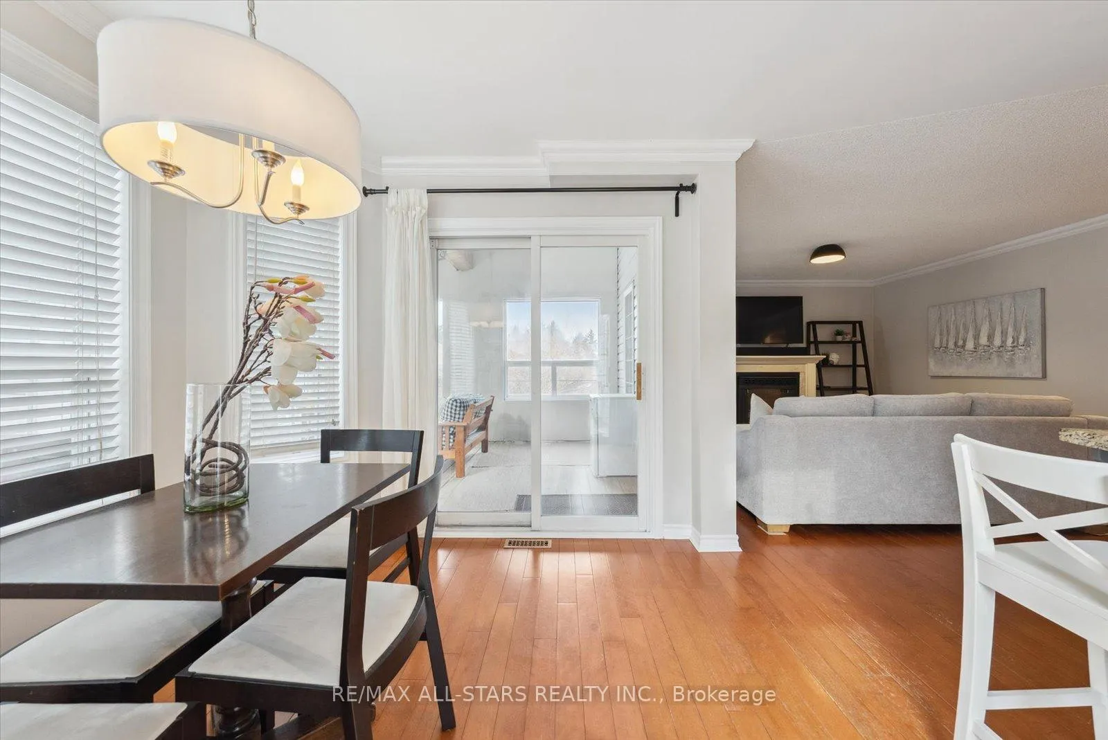 Photo 18 of 20 Mcfadden Drive, Springwater, Hillsdale — HOMEH