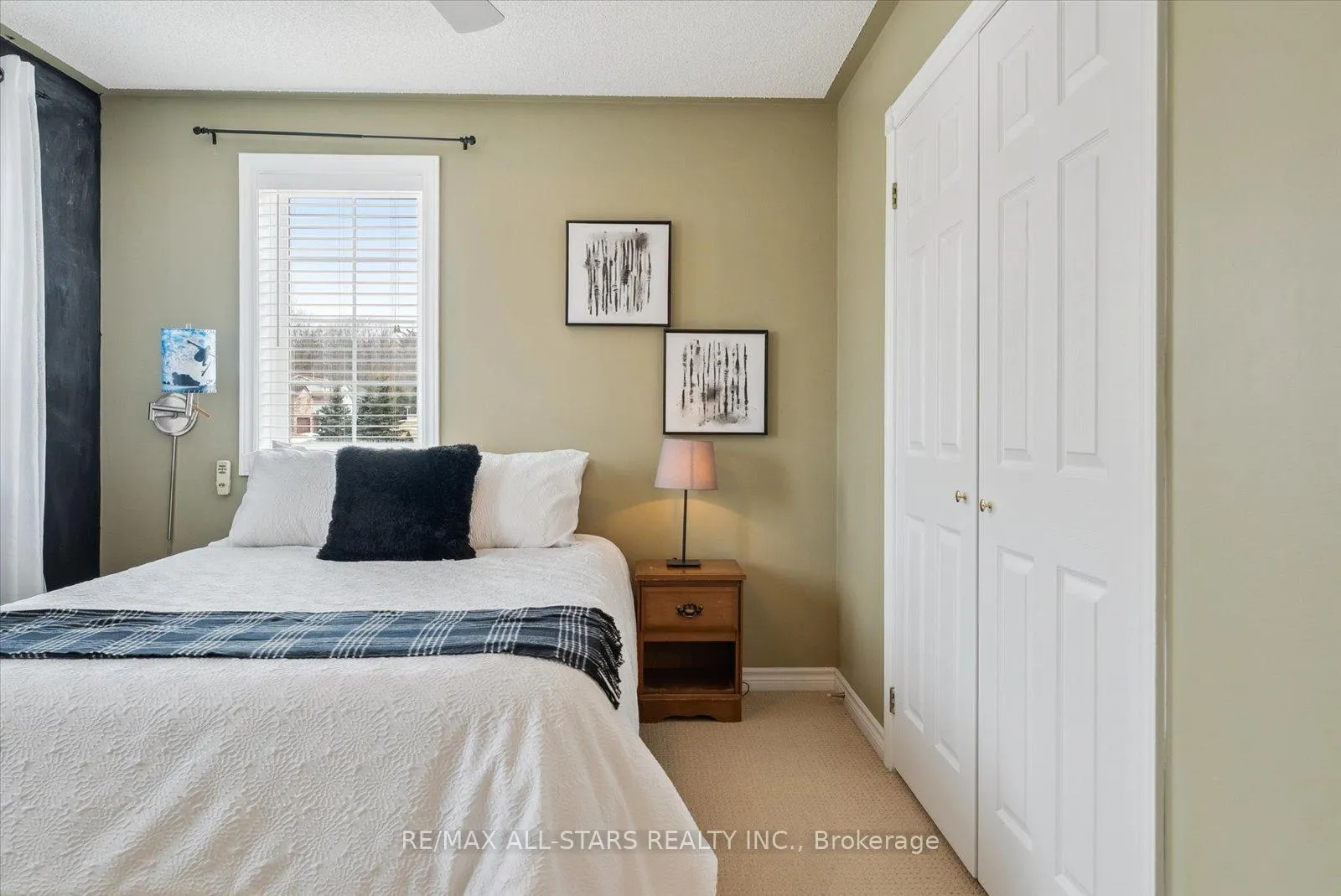 Photo 30 of 20 Mcfadden Drive, Springwater, Hillsdale — HOMEH