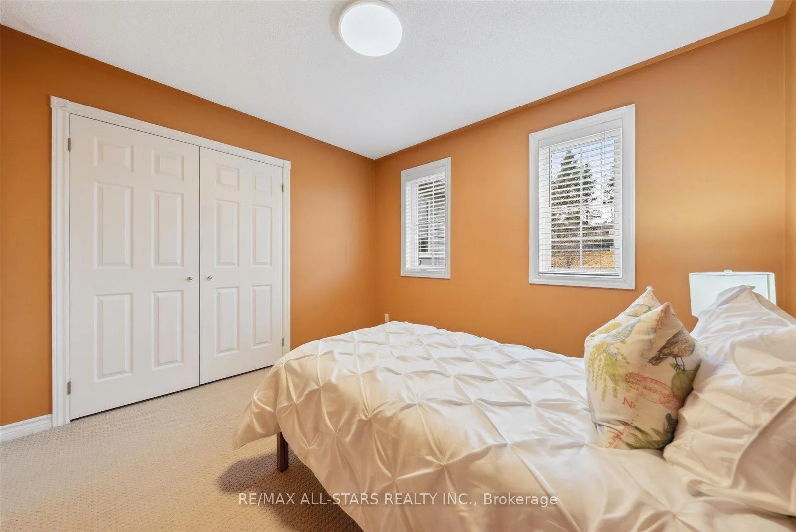Photo 32 of 20 Mcfadden Drive, Springwater, Hillsdale — HOMEH