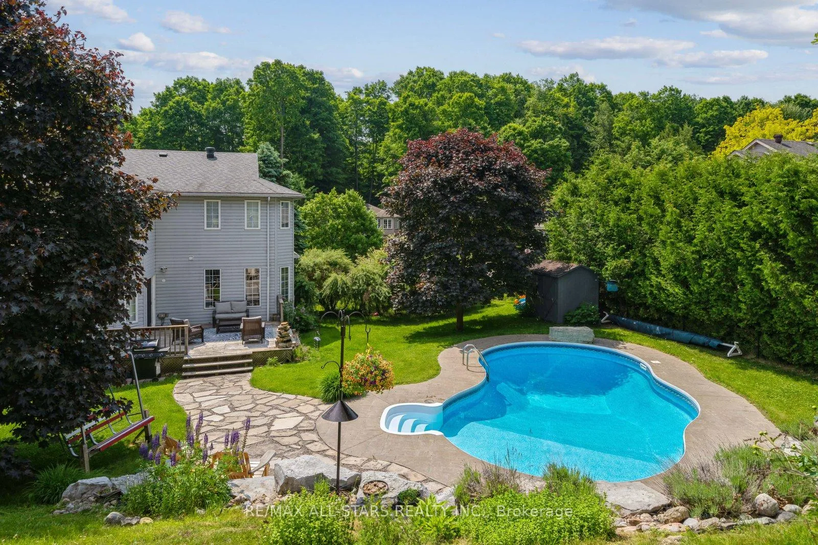 Photo 41 of 20 Mcfadden Drive, Springwater, Hillsdale — HOMEH
