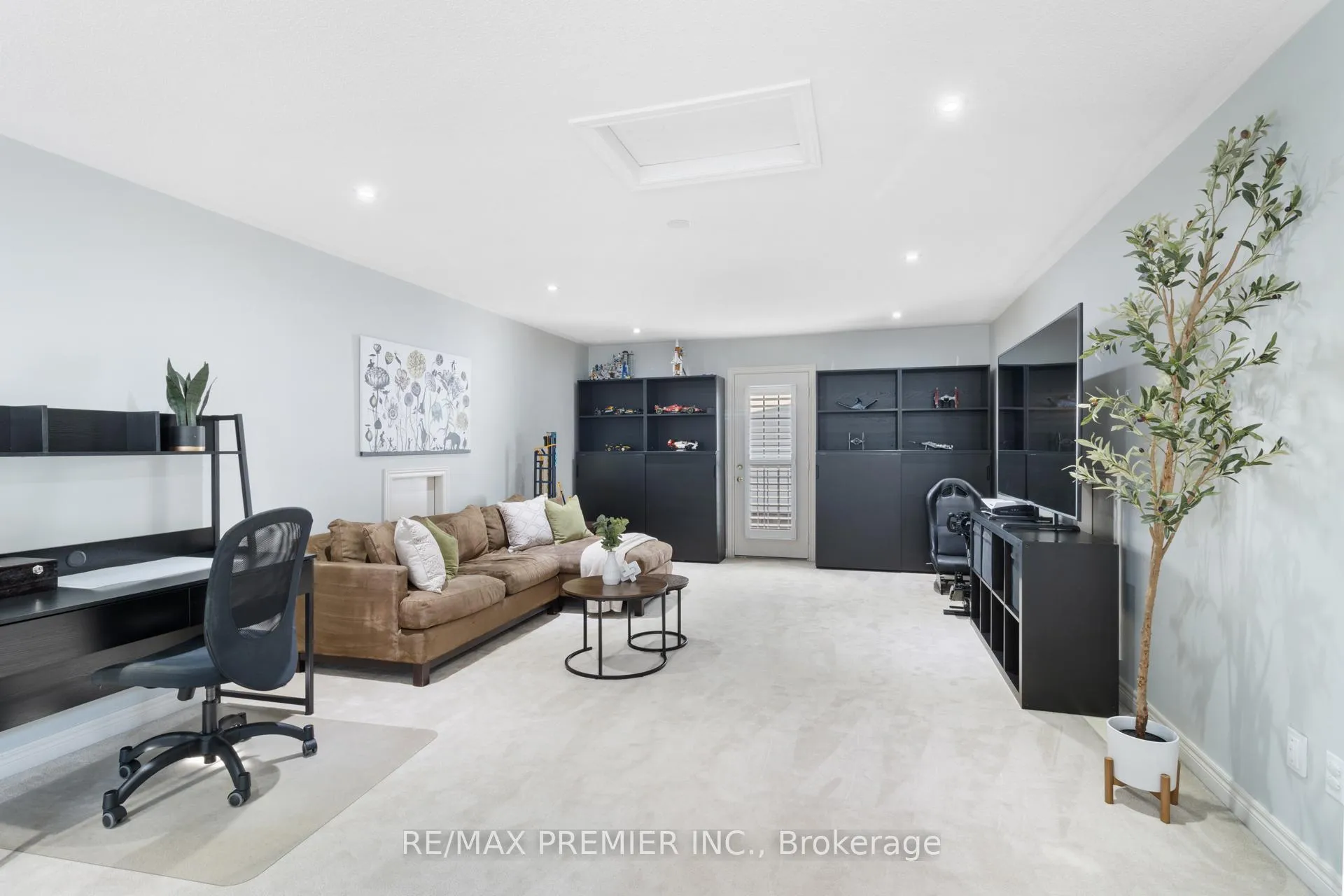 Photo 43 of 64 Leameadow Road, Vaughan, Patterson — HOMEH
