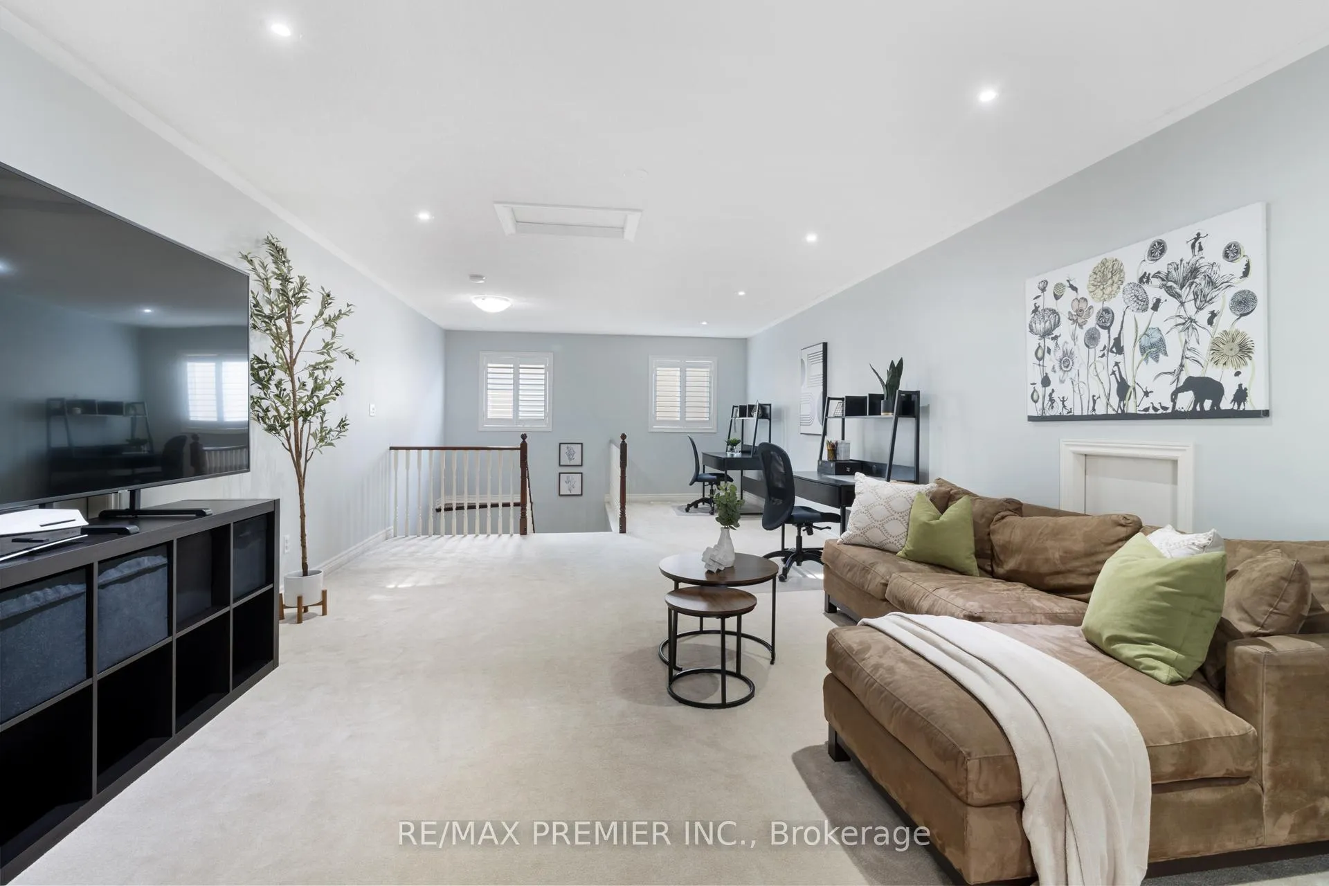 Photo 44 of 64 Leameadow Road, Vaughan, Patterson — HOMEH