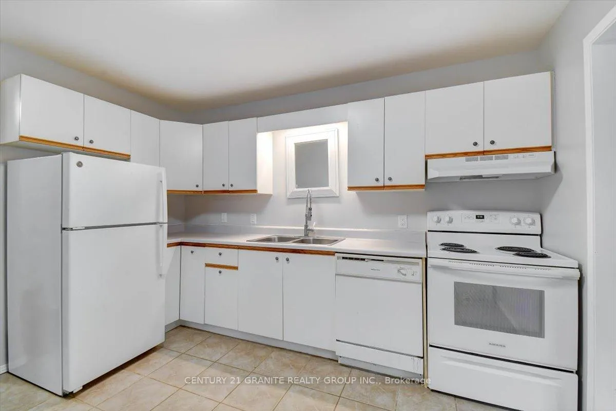 Photo 6 of 11 Monck Street, Bancroft, Bancroft Ward — HOMEH