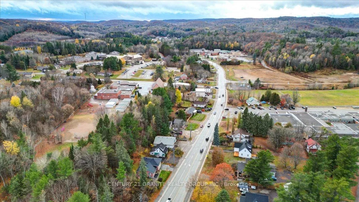 Photo 31 of 11 Monck Street, Bancroft, Bancroft Ward — HOMEH