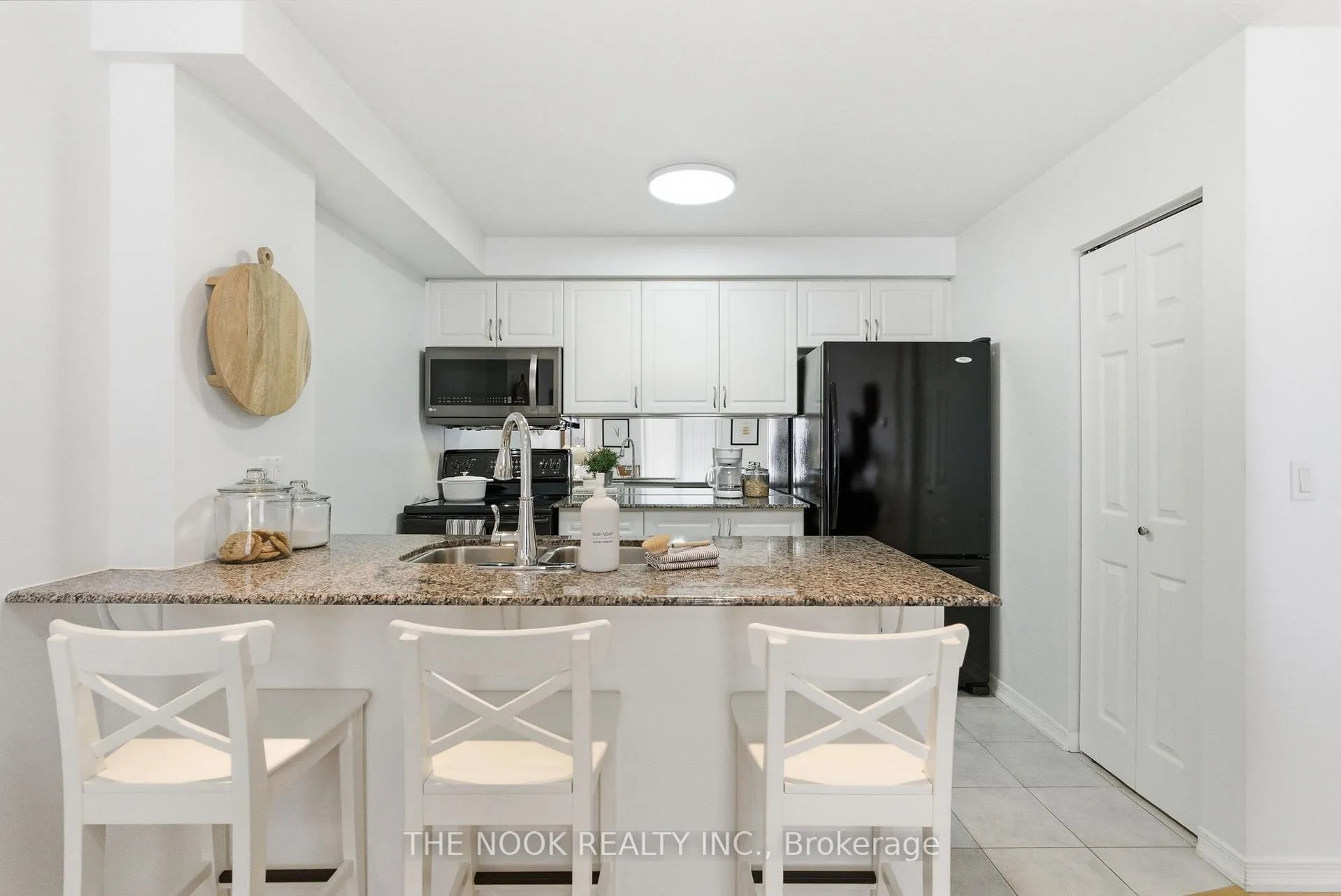 Photo 7 of Unit 308, 61 Clarington Boulevard, Clarington, Bowmanville — HOMEH
