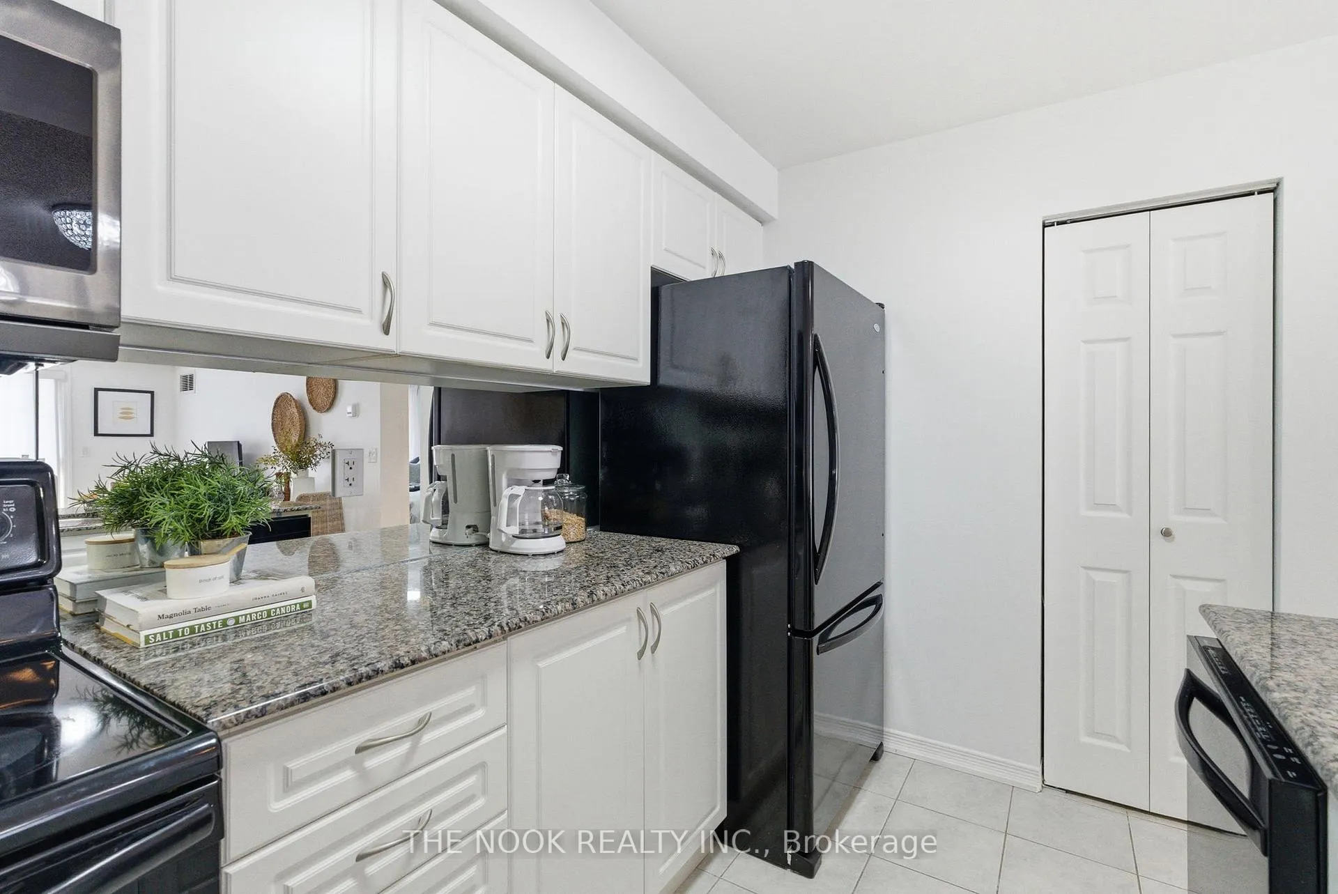 Photo 10 of Unit 308, 61 Clarington Boulevard, Clarington, Bowmanville — HOMEH