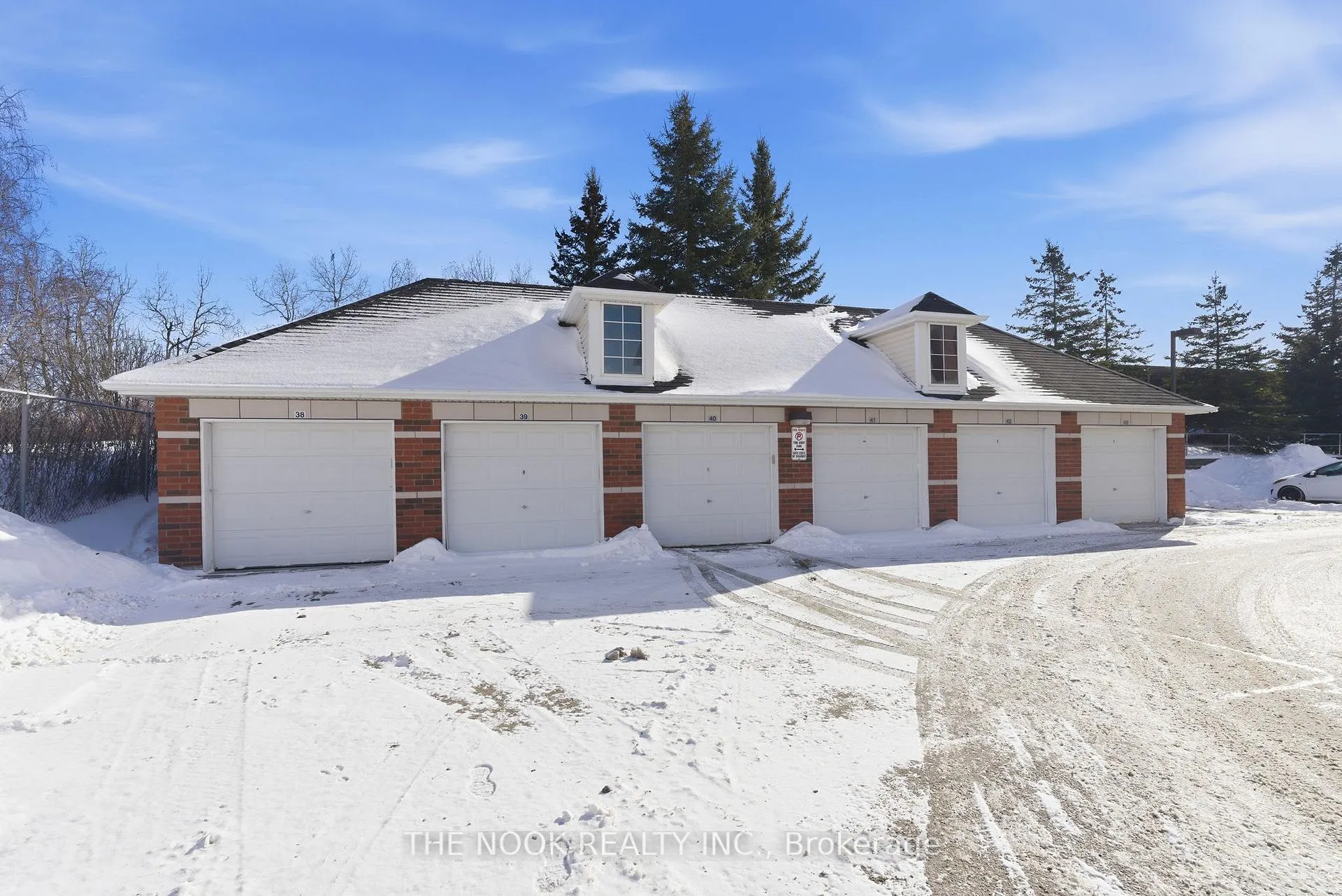 Photo 44 of Unit 308, 61 Clarington Boulevard, Clarington, Bowmanville — HOMEH