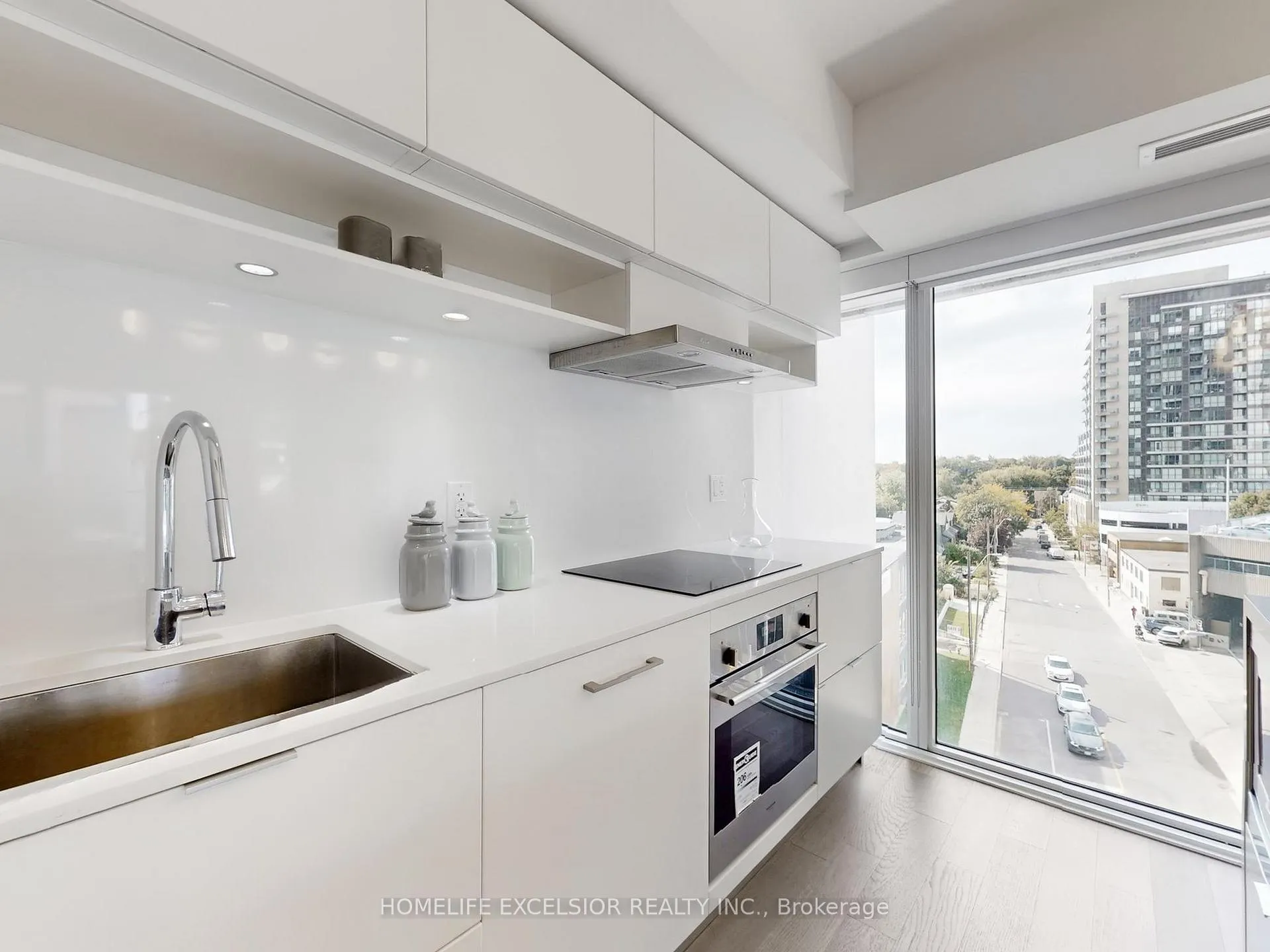 Photo 10 of Unit 716, 5 Soudan Avenue, Toronto, Mount Pleasant West — HOMEH