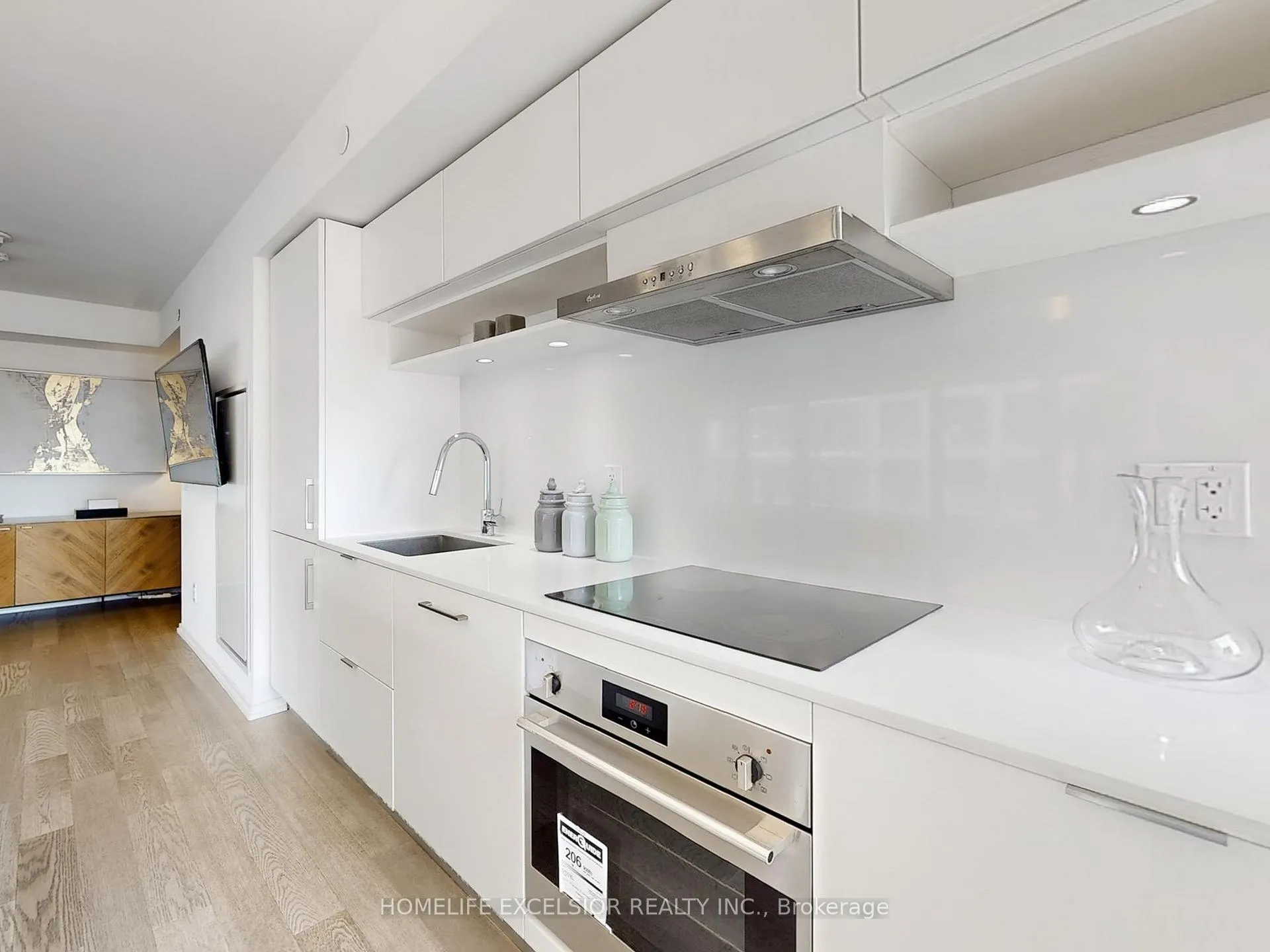 Photo 11 of Unit 716, 5 Soudan Avenue, Toronto, Mount Pleasant West — HOMEH