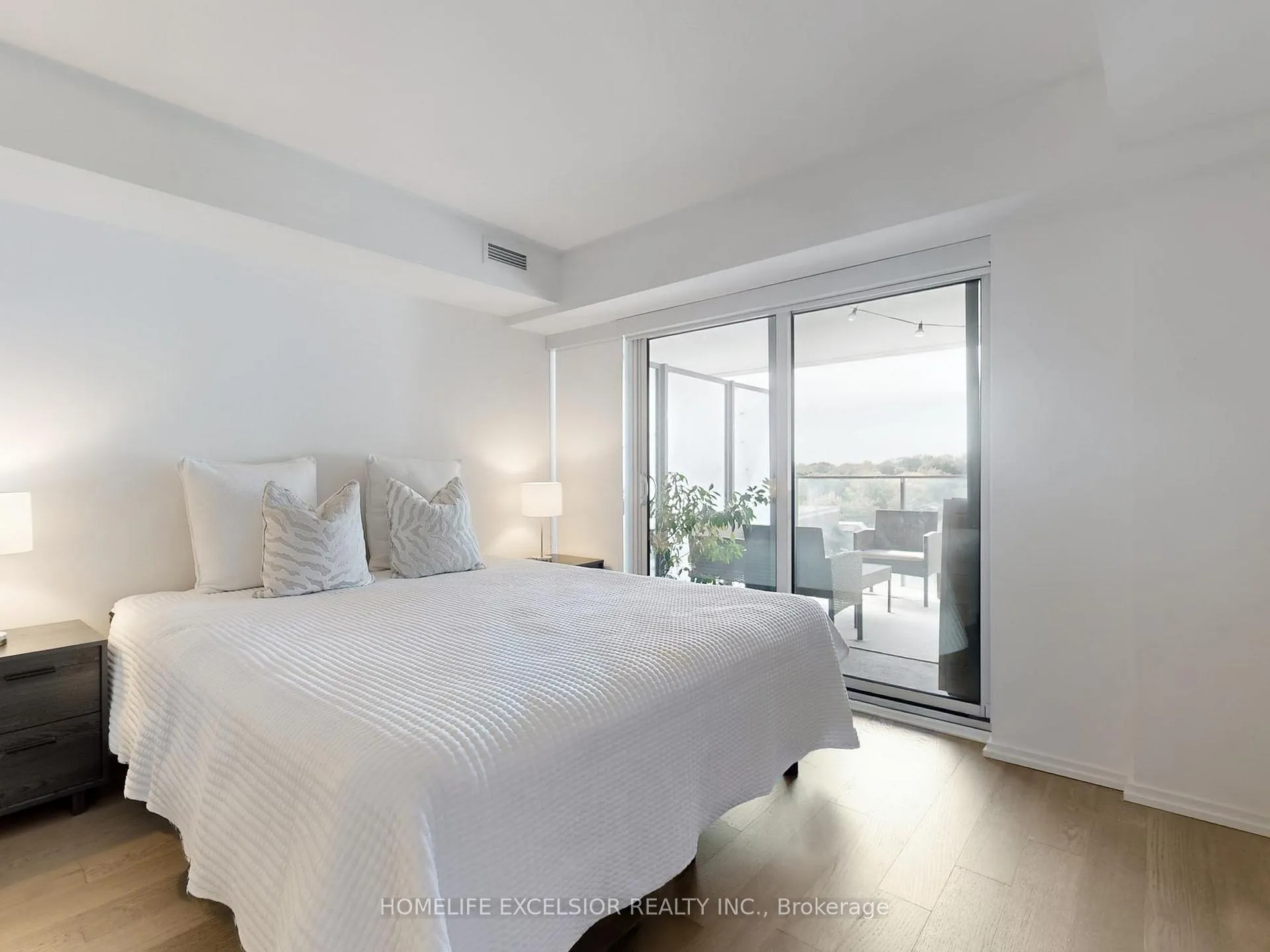 Photo 13 of Unit 716, 5 Soudan Avenue, Toronto, Mount Pleasant West — HOMEH
