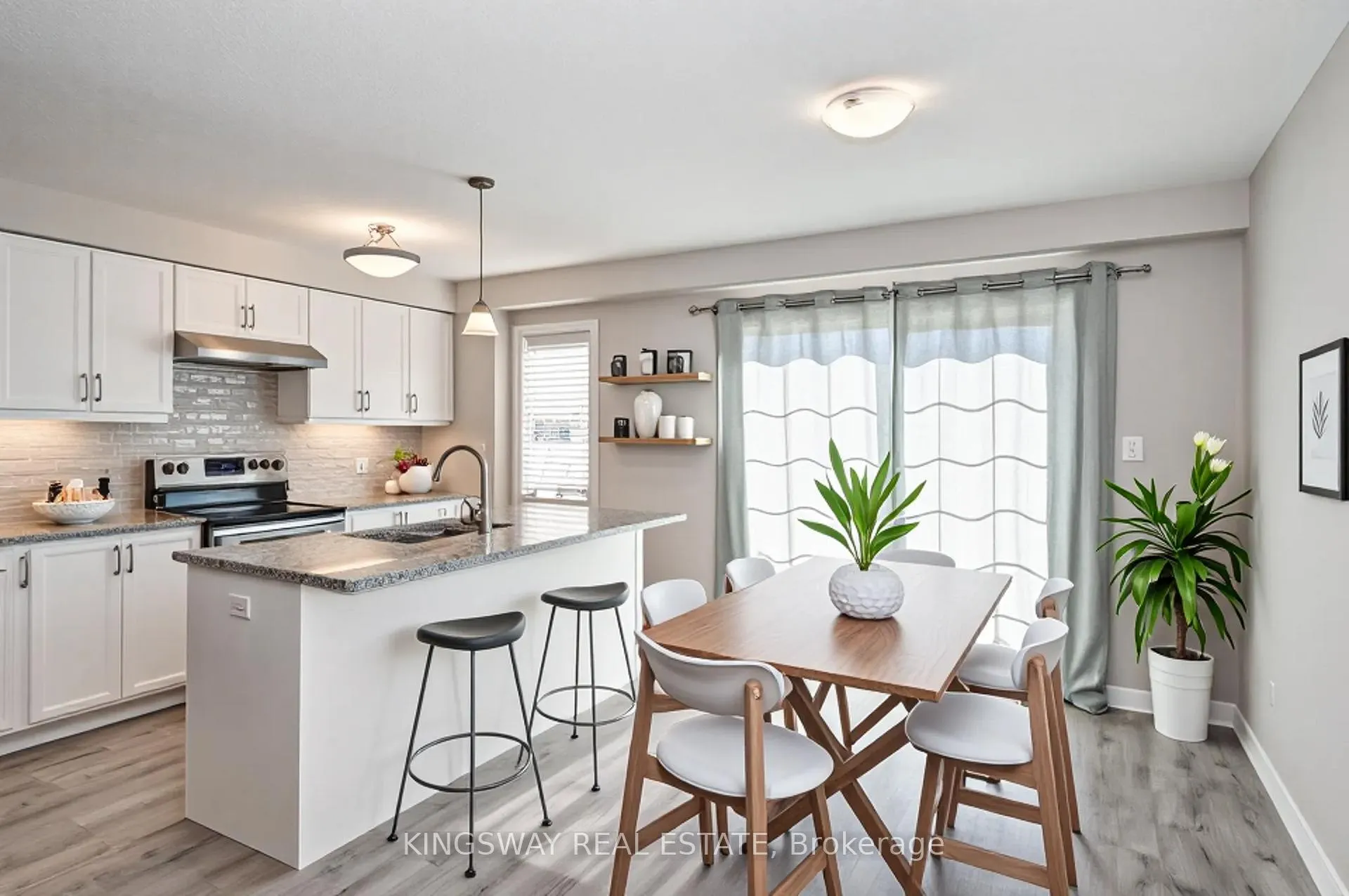 Photo 17 of 86 Monarch Woods Drive, Kitchener — HOMEH