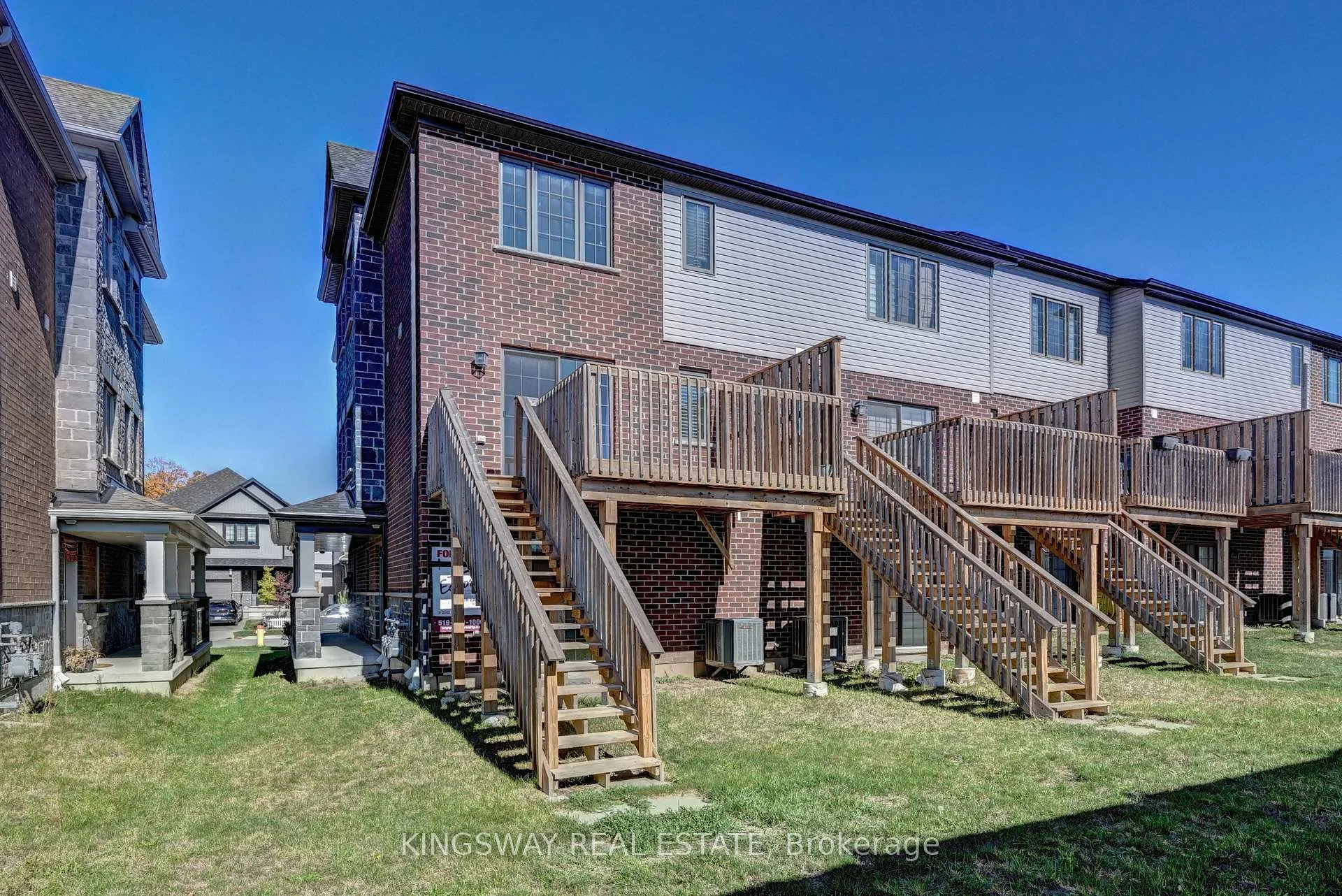 Photo 41 of 86 Monarch Woods Drive, Kitchener — HOMEH