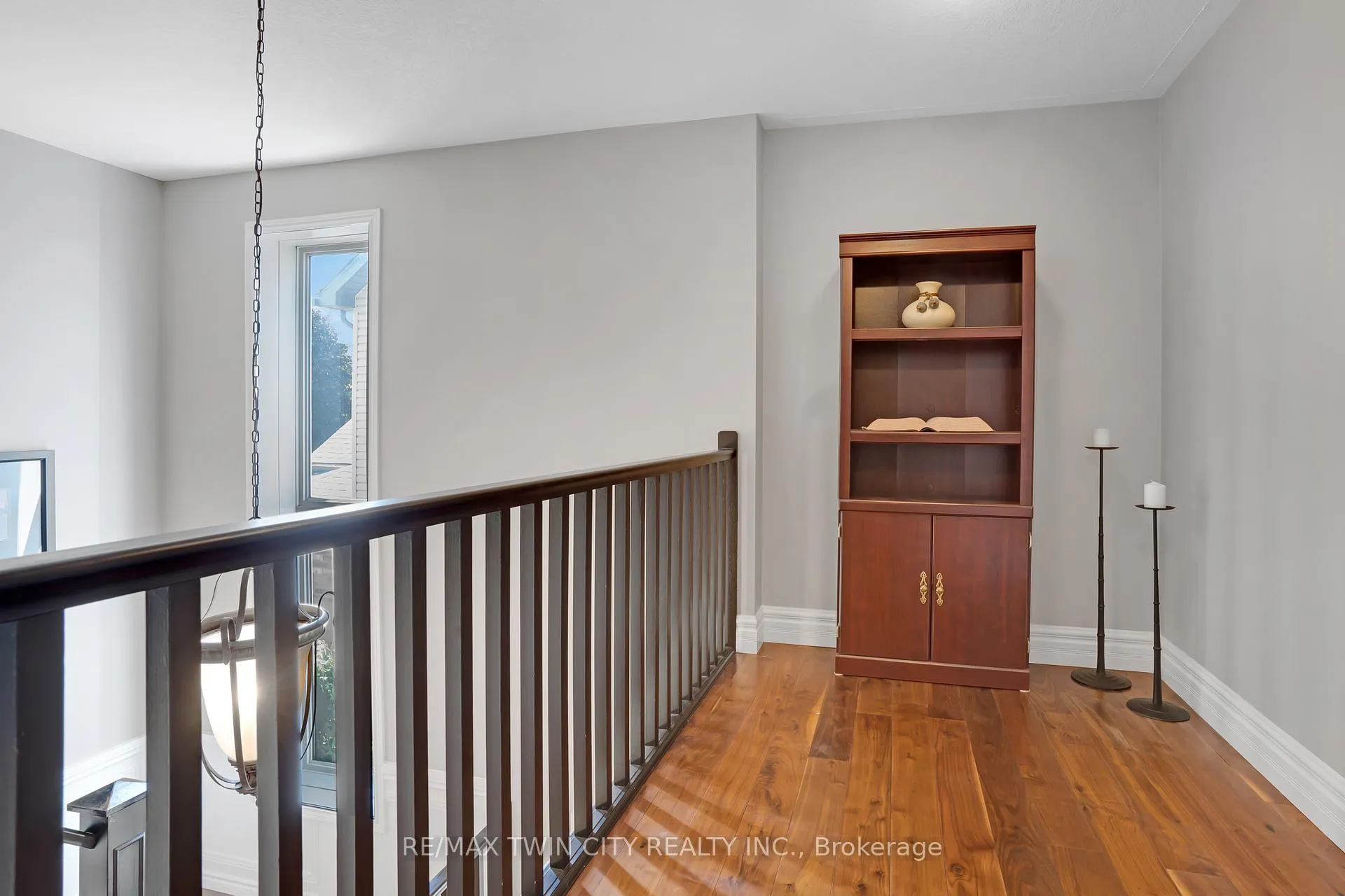 Photo 25 of 31 Coopershawk Street, Kitchener — HOMEH