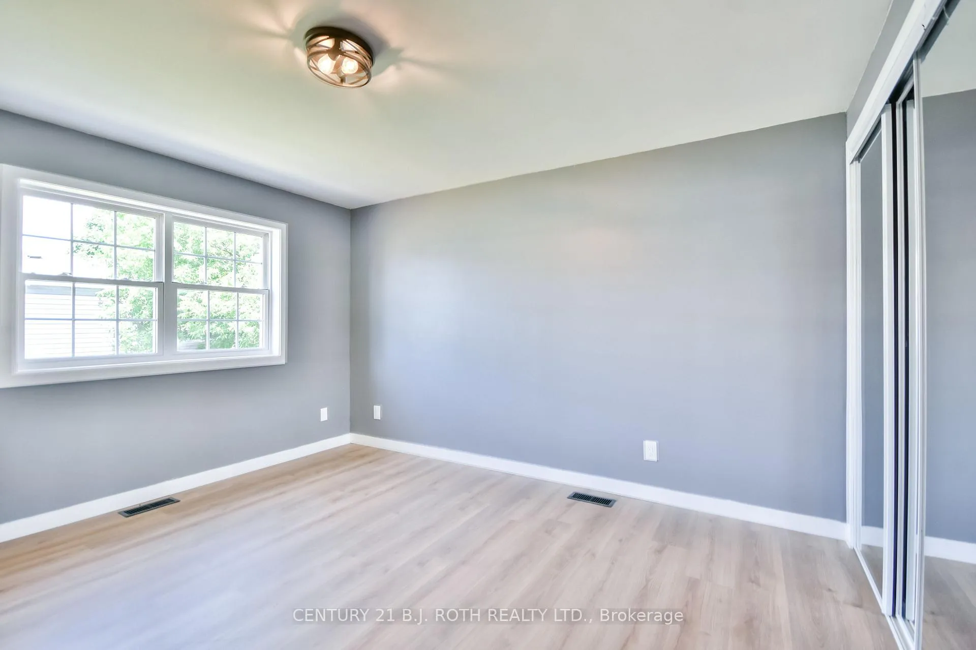Photo 20 of 4113 Ash Crescent, Severn, Rural Severn — HOMEH