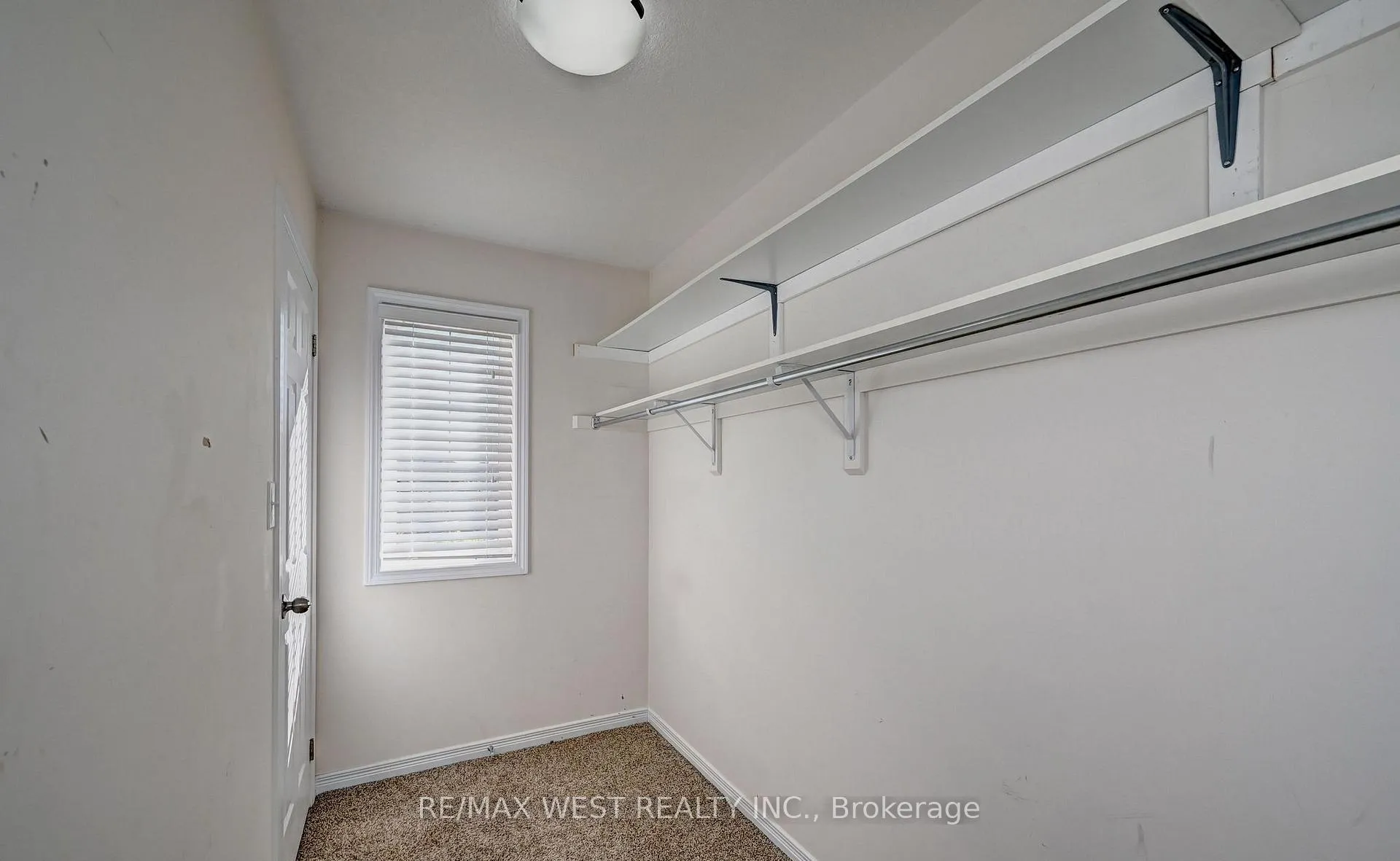Photo 28 of 21 Machado Street, Kitchener, Huron Park — HOMEH