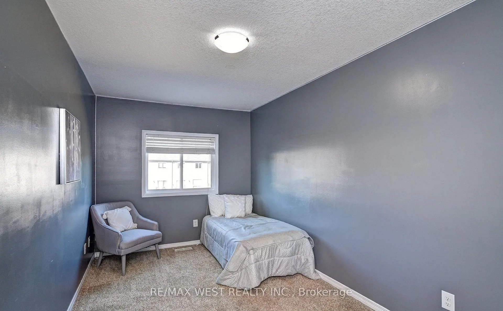 Photo 31 of 21 Machado Street, Kitchener, Huron Park — HOMEH