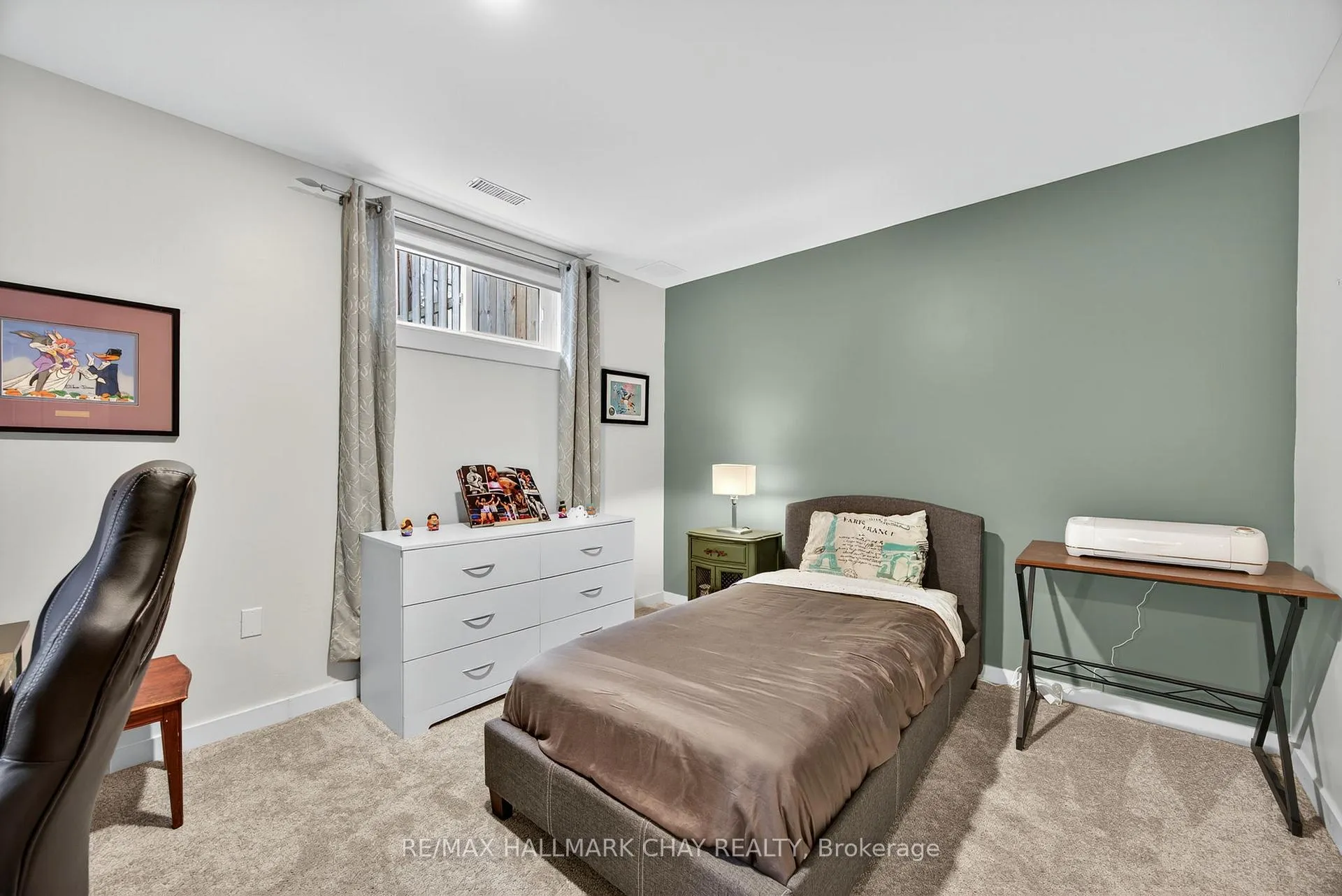 Photo 20 of 63 Osprey Ridge Road, Barrie, Little Lake — HOMEH