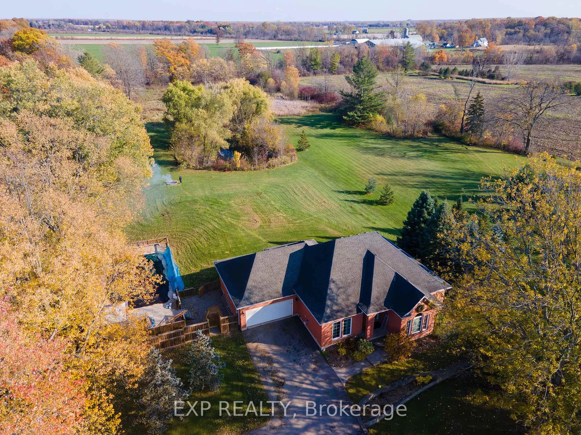 Photo 2 of 41739 Mill Race Road, Wainfleet, Marshville/Winger — HOMEH
