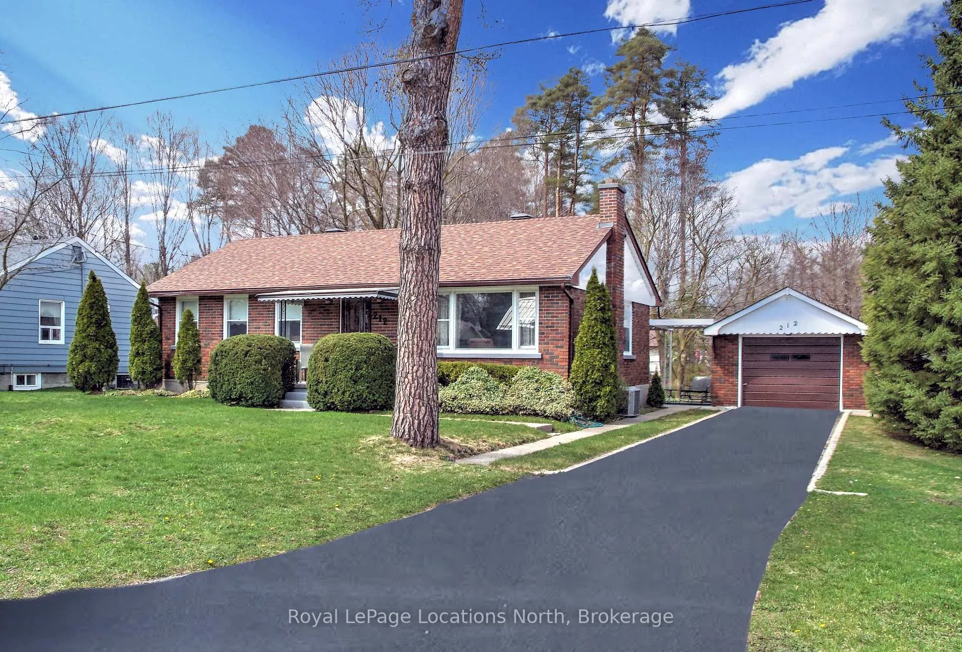 Photo 3 of 212 Kirkwood Drive, Clearview, Stayner — HOMEH