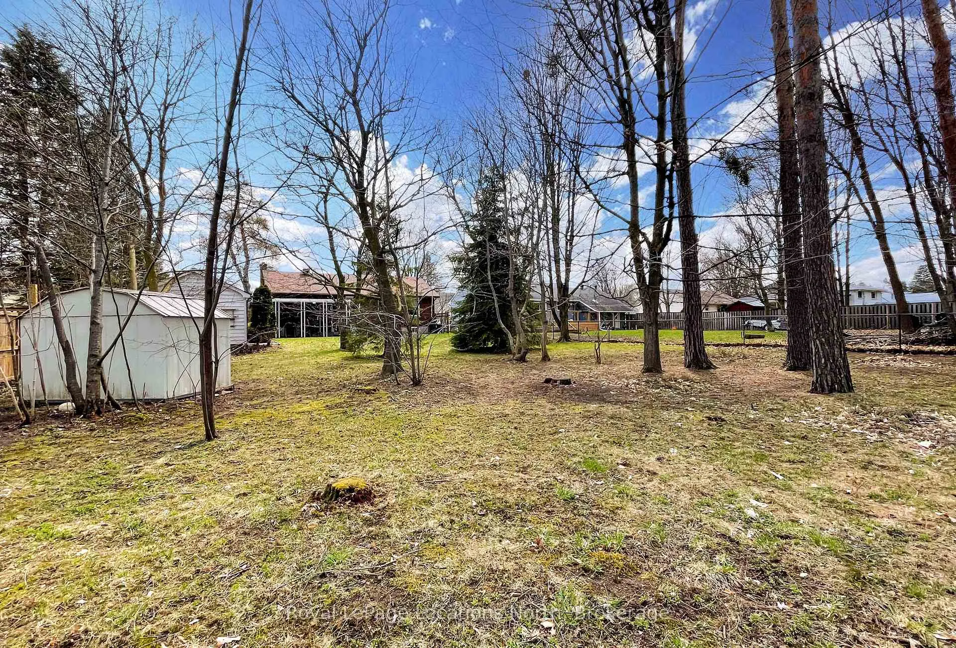 Photo 11 of 212 Kirkwood Drive, Clearview, Stayner — HOMEH