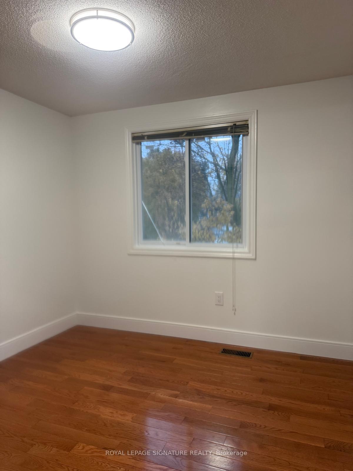 Photo 22 of 78 Grandridge Crescent, Guelph, Willow West/Sugarbush/West Acres — HOMEH