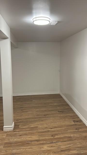 Photo 30 of 78 Grandridge Crescent, Guelph, Willow West/Sugarbush/West Acres — HOMEH