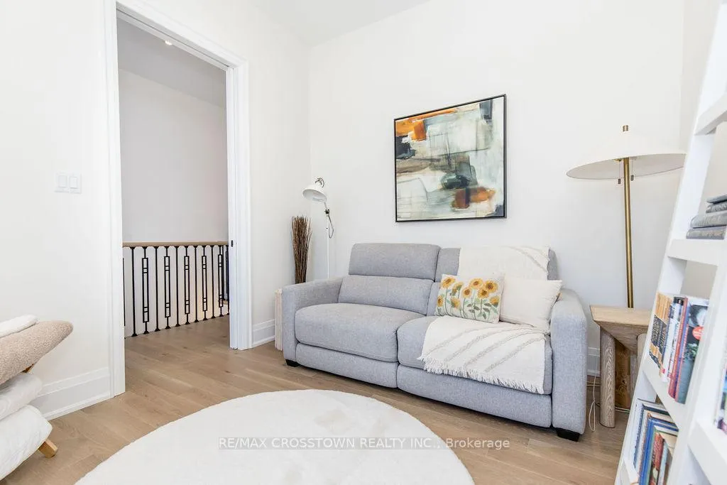 Photo 10 of 27 Muirfield Drive, Barrie, Ardagh — HOMEH