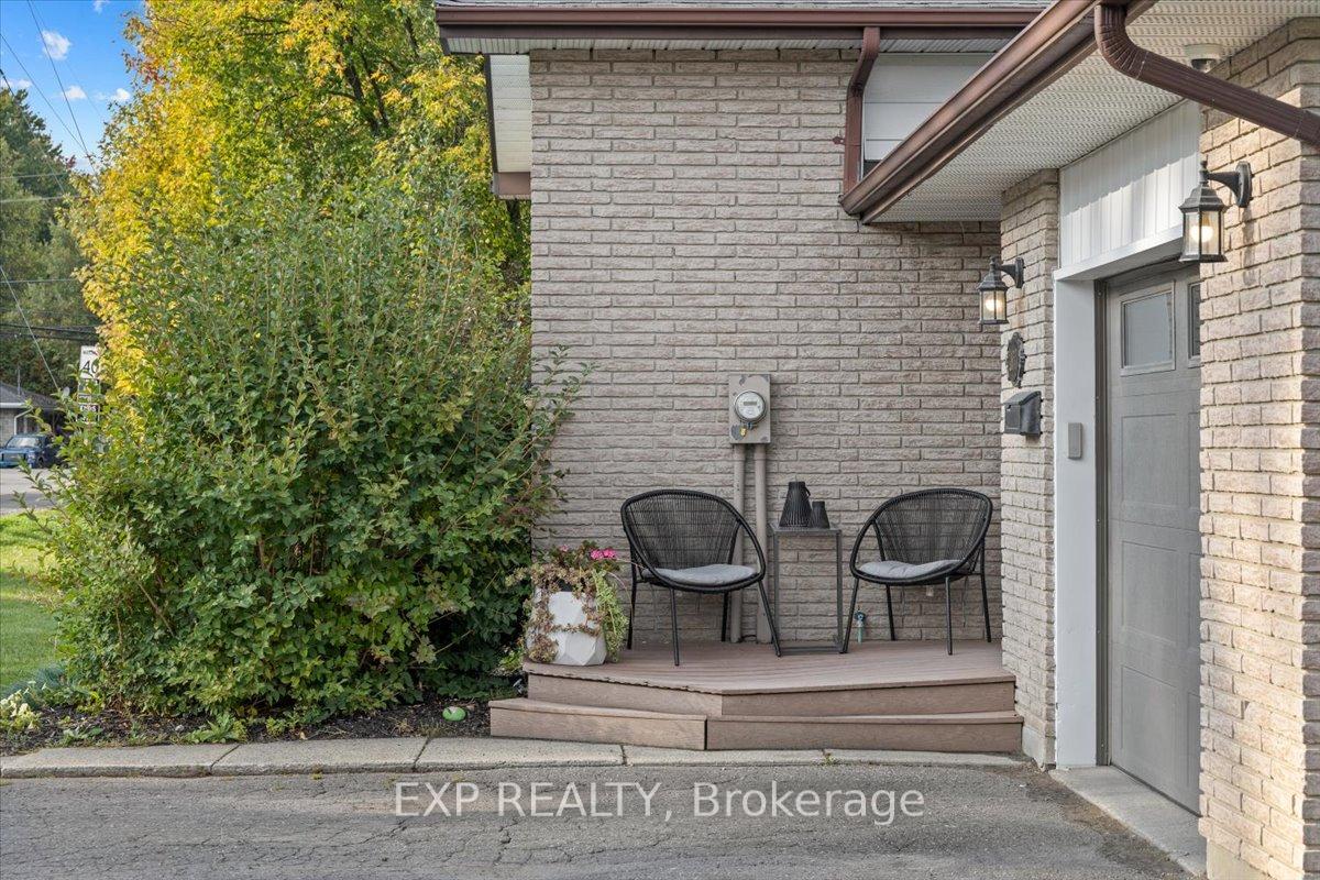 Photo 4 of 2653 Glen Street, Ottawa, Metcalfe — HOMEH
