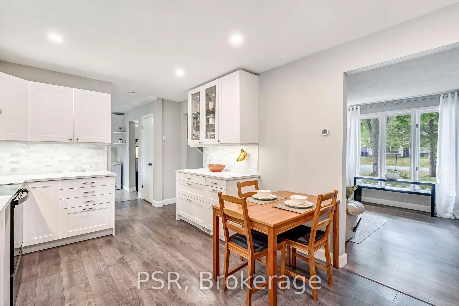 Photo 10 of 218 John Street, Clearview, Stayner — HOMEH