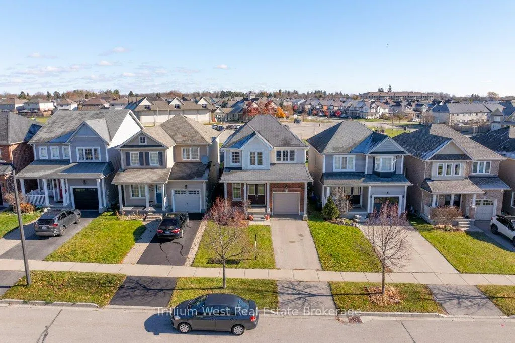 Photo 1 of 247 Norwich Road, Woolwich, Breslau — HOMEH