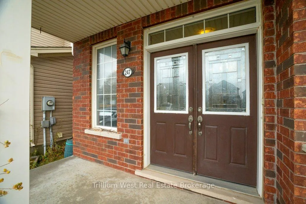 Photo 21 of 247 Norwich Road, Woolwich, Breslau — HOMEH