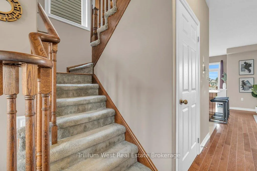 Photo 34 of 247 Norwich Road, Woolwich, Breslau — HOMEH
