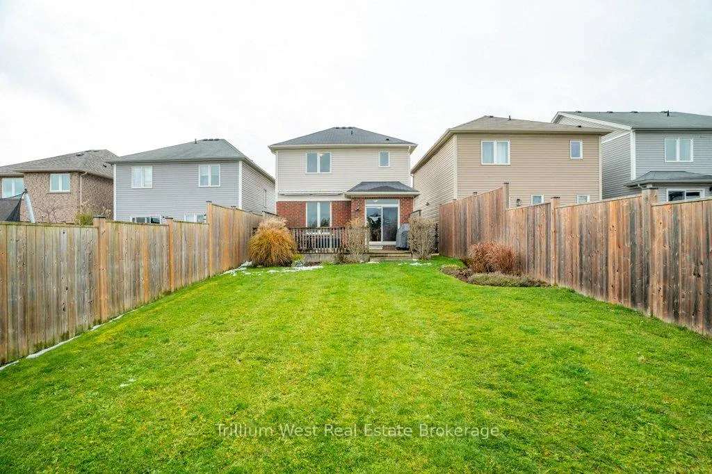 Photo 49 of 247 Norwich Road, Woolwich, Breslau — HOMEH